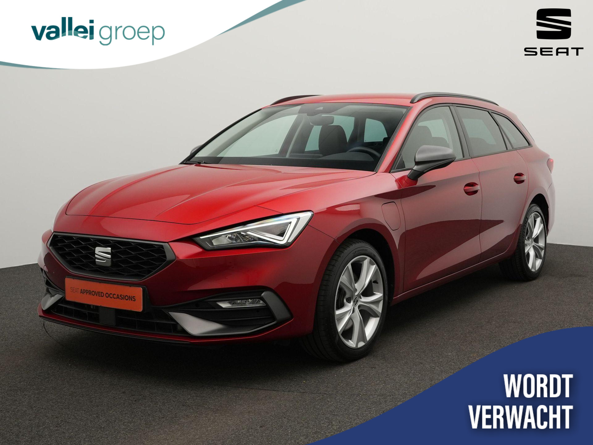 SEAT Leon Sportstourer 1.4 TSI eHybrid PHEV FR | Trekhaak | Geheugenstoel | Leder/alcantara | Navigatie 12 inch | Stuur-/stoelverwarming