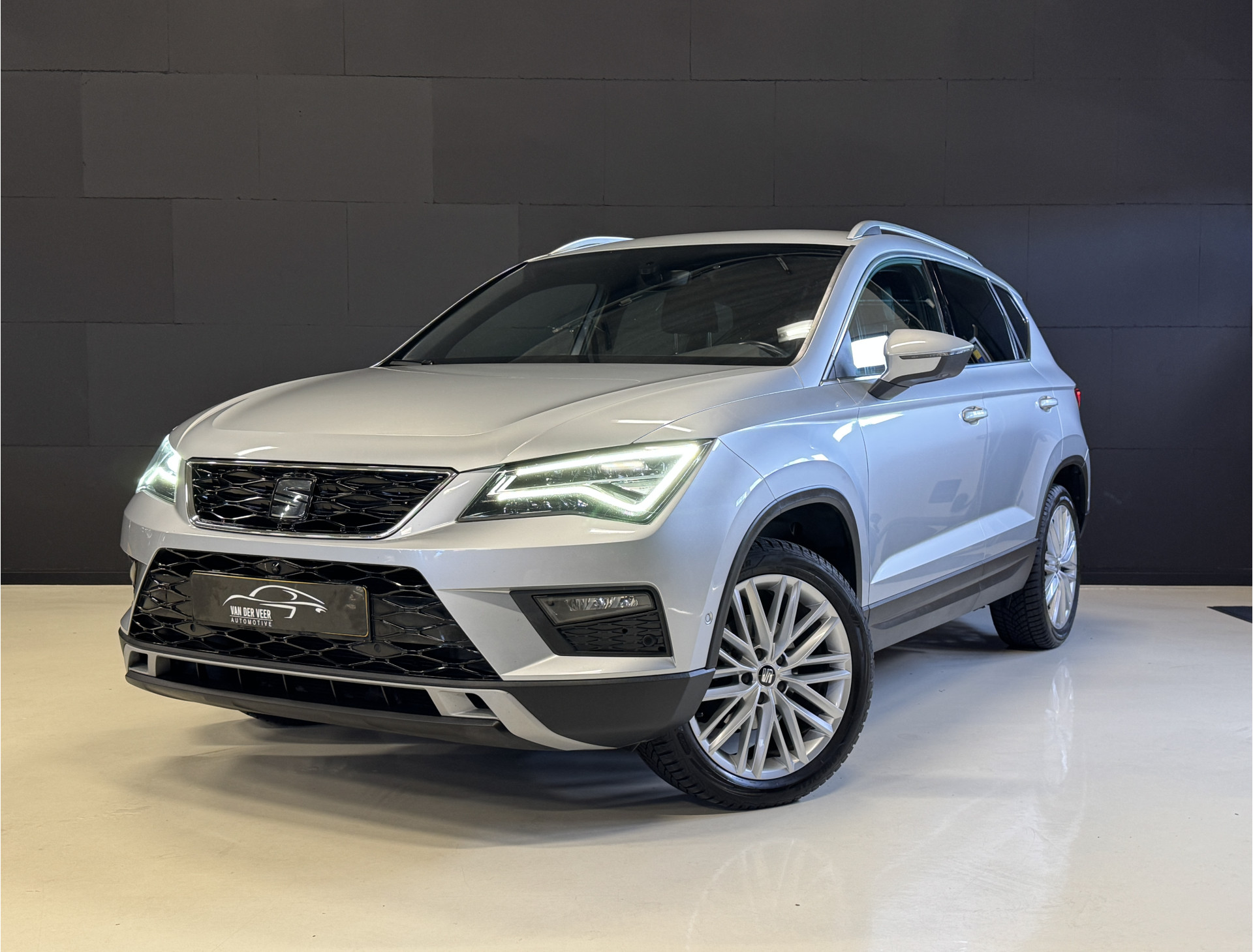 SEAT Ateca 1.5 TSI Xcellence Business Intense Automaat 150pk | 360 Camera | Full LED | Navi | Carplay | Automatisch inparkeren