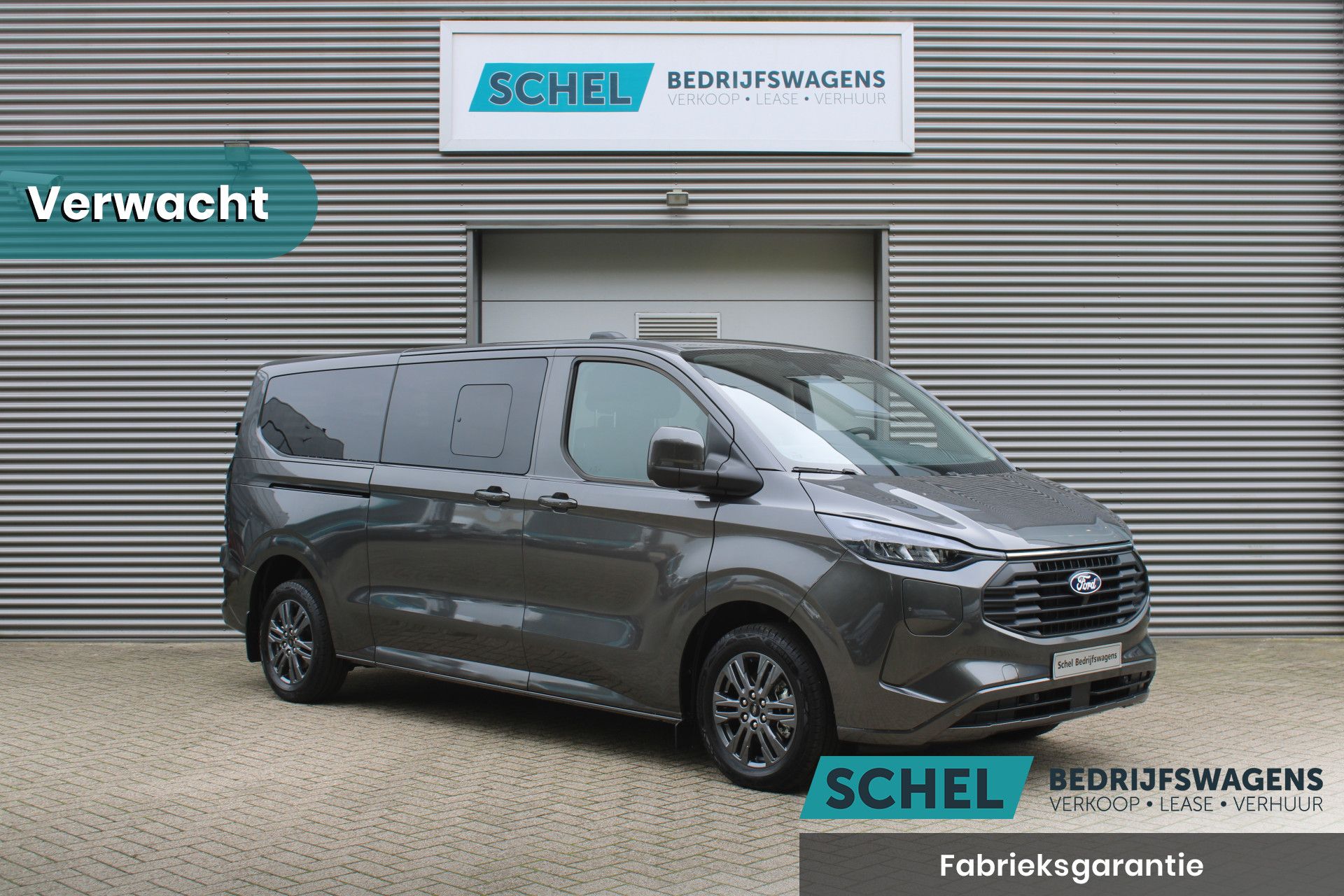 Ford Transit Custom 340 2.5 PHEV L2H1 Limited 232pk - 8 zits - Adaptive Cruise - Blind spot - Navi - Stuurverwarming - Airco achterin - Rijklaar