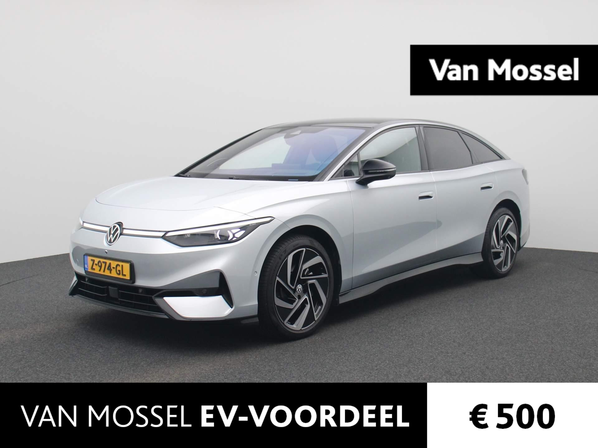 Volkswagen ID.7 Pro Business 77 kWh 286 PK | Demo | Navigatie | Apple Carplay | Android Auto | Head up display | Panoramadak | Lichtmetalen velgen | Warmtepomp | Achteruitrijcamera |