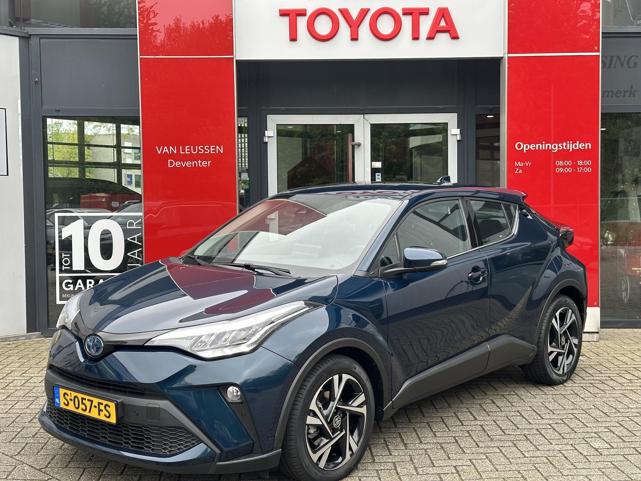 Toyota C-HR 1.8 HYBRID DYNAMIC APPLE/ANDROID PARK-SENSOREN KEYLESS BLISS 18"LMV 1e EIGENAAR NL-AUTO