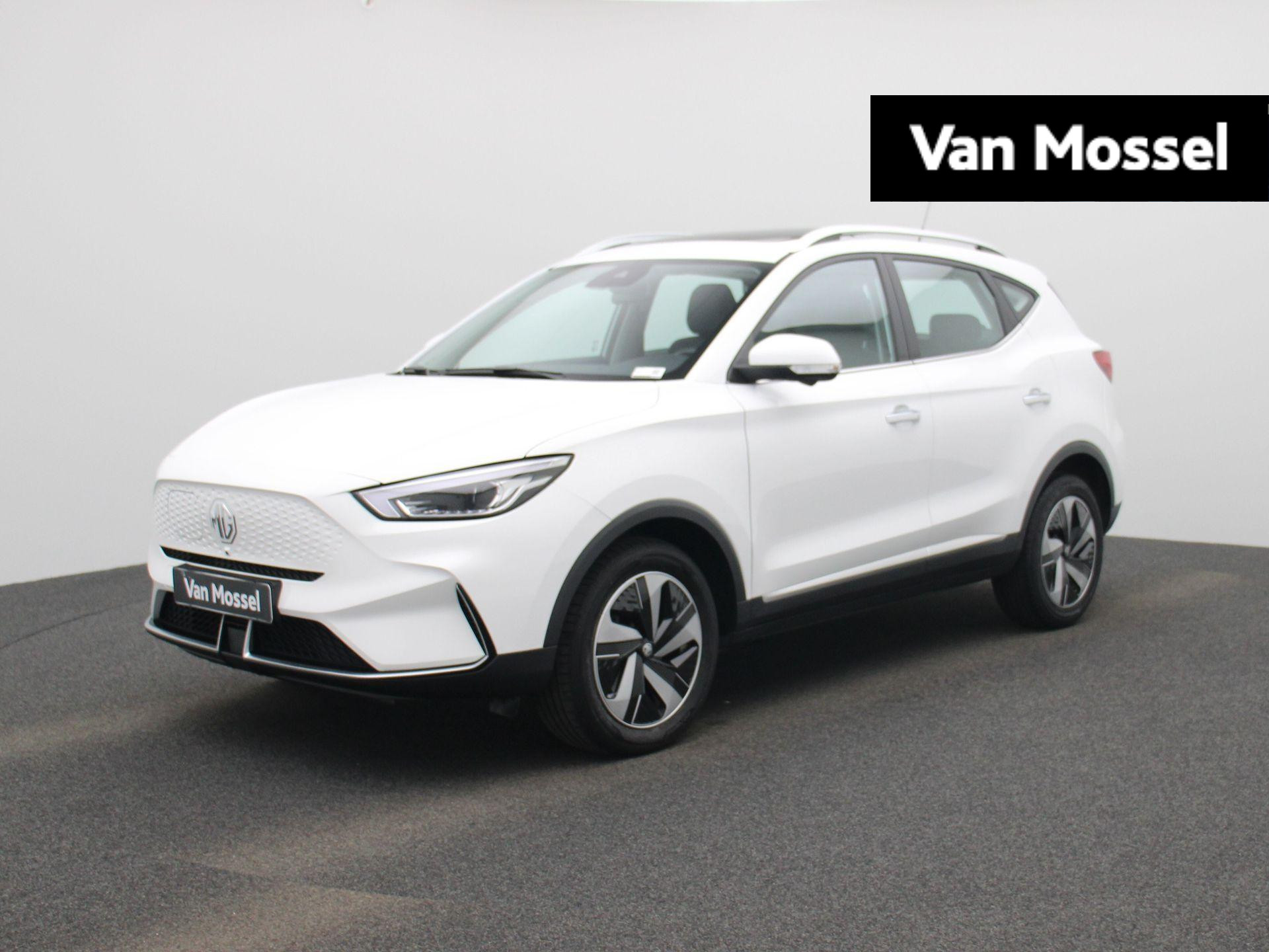 MG ZS-EV Standard Range Luxury 50 kWh | Panoramadak | Leder | 360 Camera | Navi | Stoelverwarming |