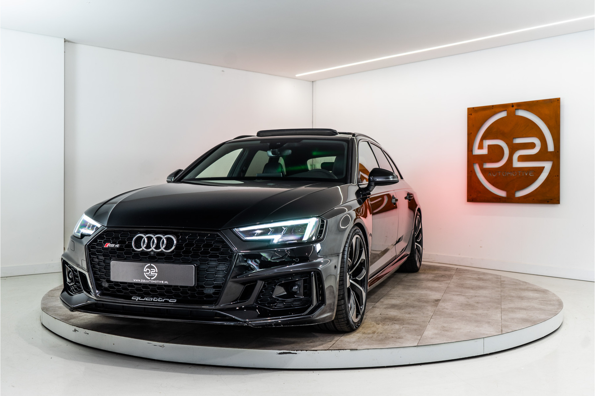 Audi RS4 Avant 2.9 TFSI RS 4 Quattro Pro Line+ 451PK | Dynamic+ | Keramisch | Pano | Matrix | Ambient | VOL! 12 MND Garantie GERESERVEERD