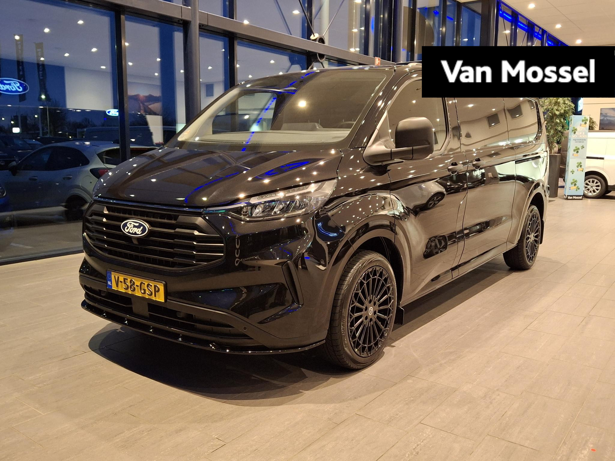 Ford Transit Custom 320 2.0 TDCI L2H1 Limited