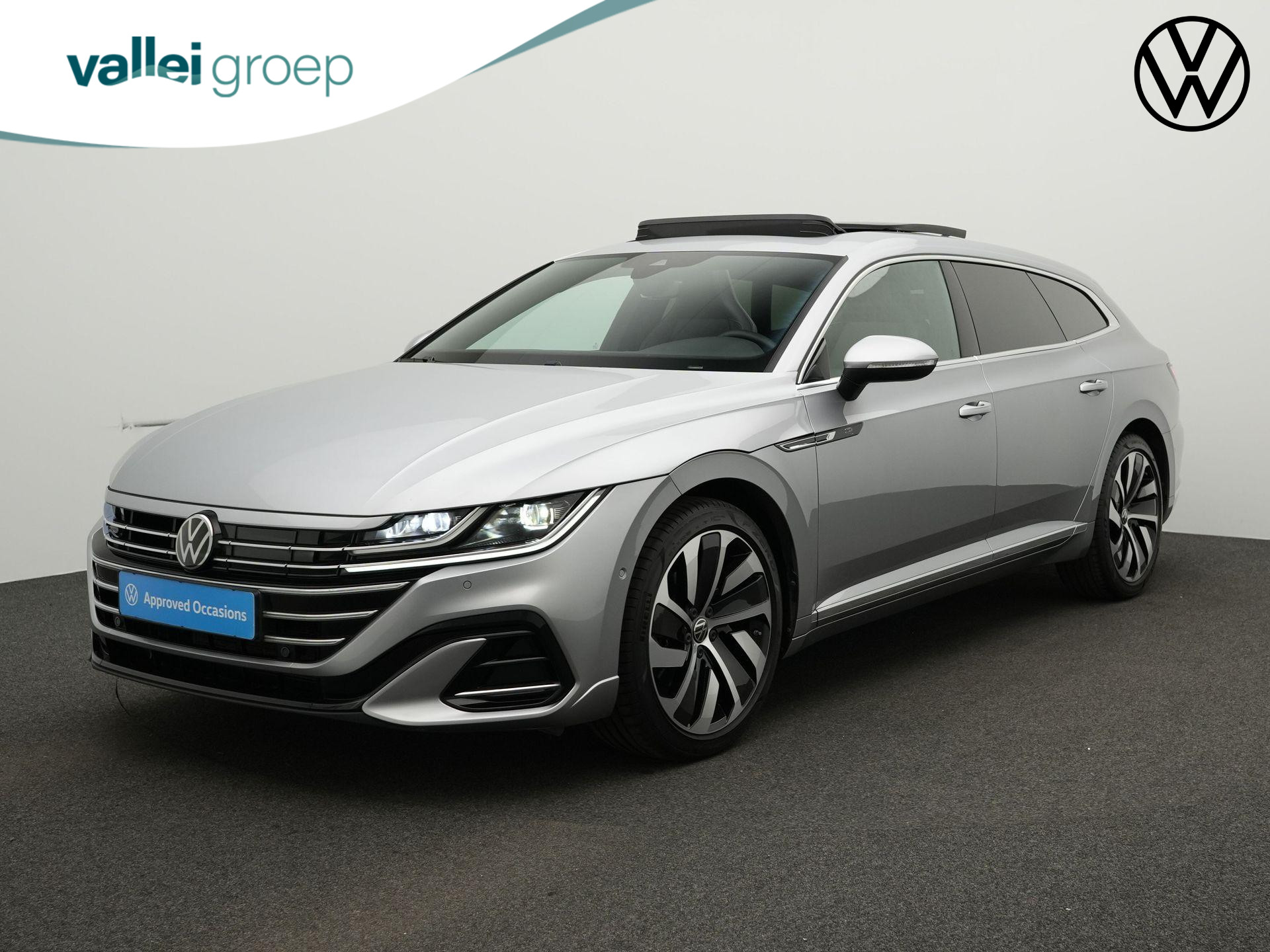 Volkswagen Arteon Shooting Brake 1.4 TSI 218 pk DSG eHybrid | Panoramadak | Leder | Navigatie Discover Pro | Geheugen-/massagestoel | Adaptief onderstel | Stoel-/achterbankverwarming