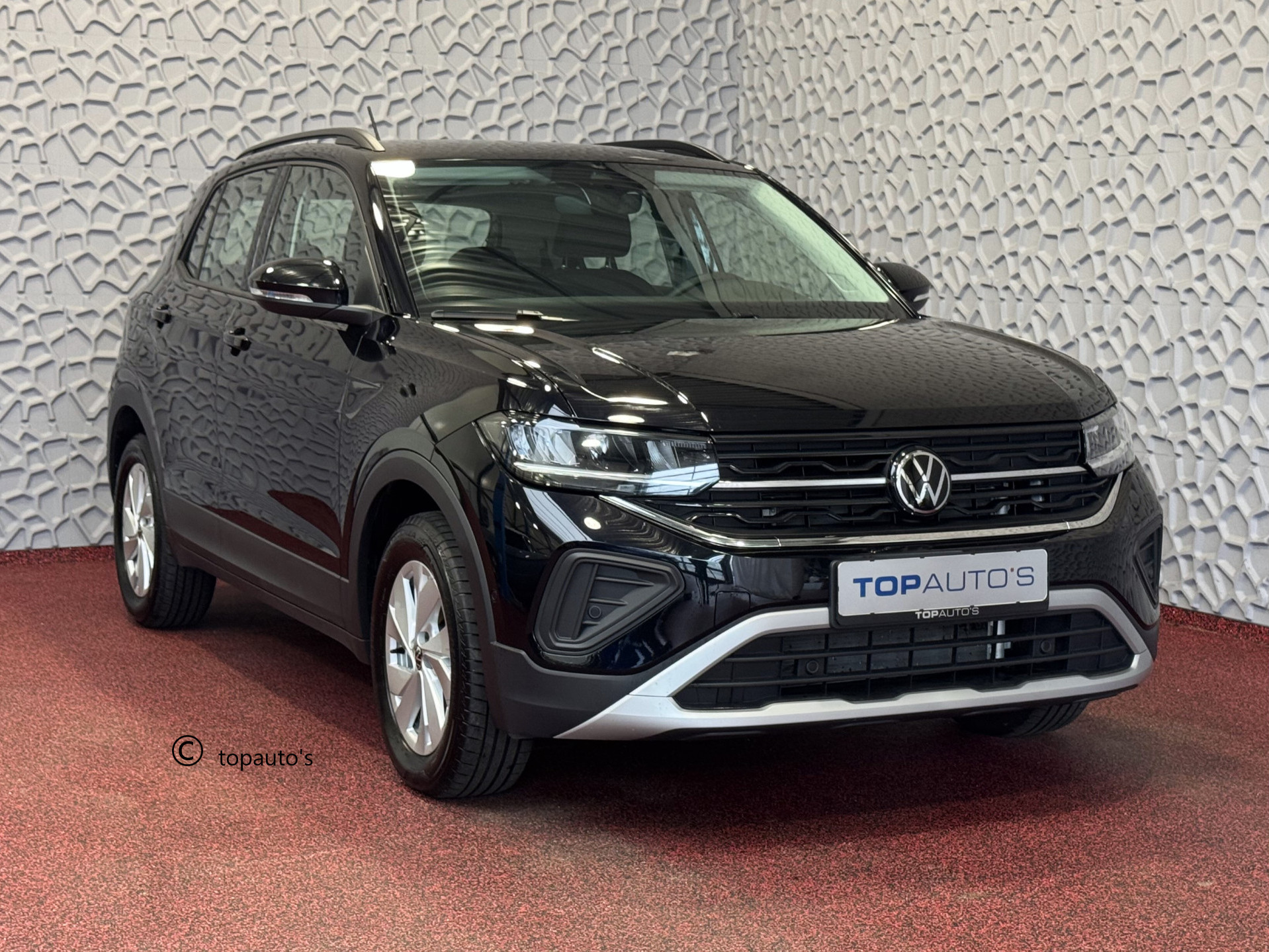 Volkswagen T-Cross DE VERNIEUWDE T-CROSS 116PK CAMERA VIR.COCKPIT STOELVERW. ADAP.CRUISE LMV CARPLAY 08/2024 "Volkswagen rijden begint bij Topautos.nl – 75 topmodellen direct op voorraad!"