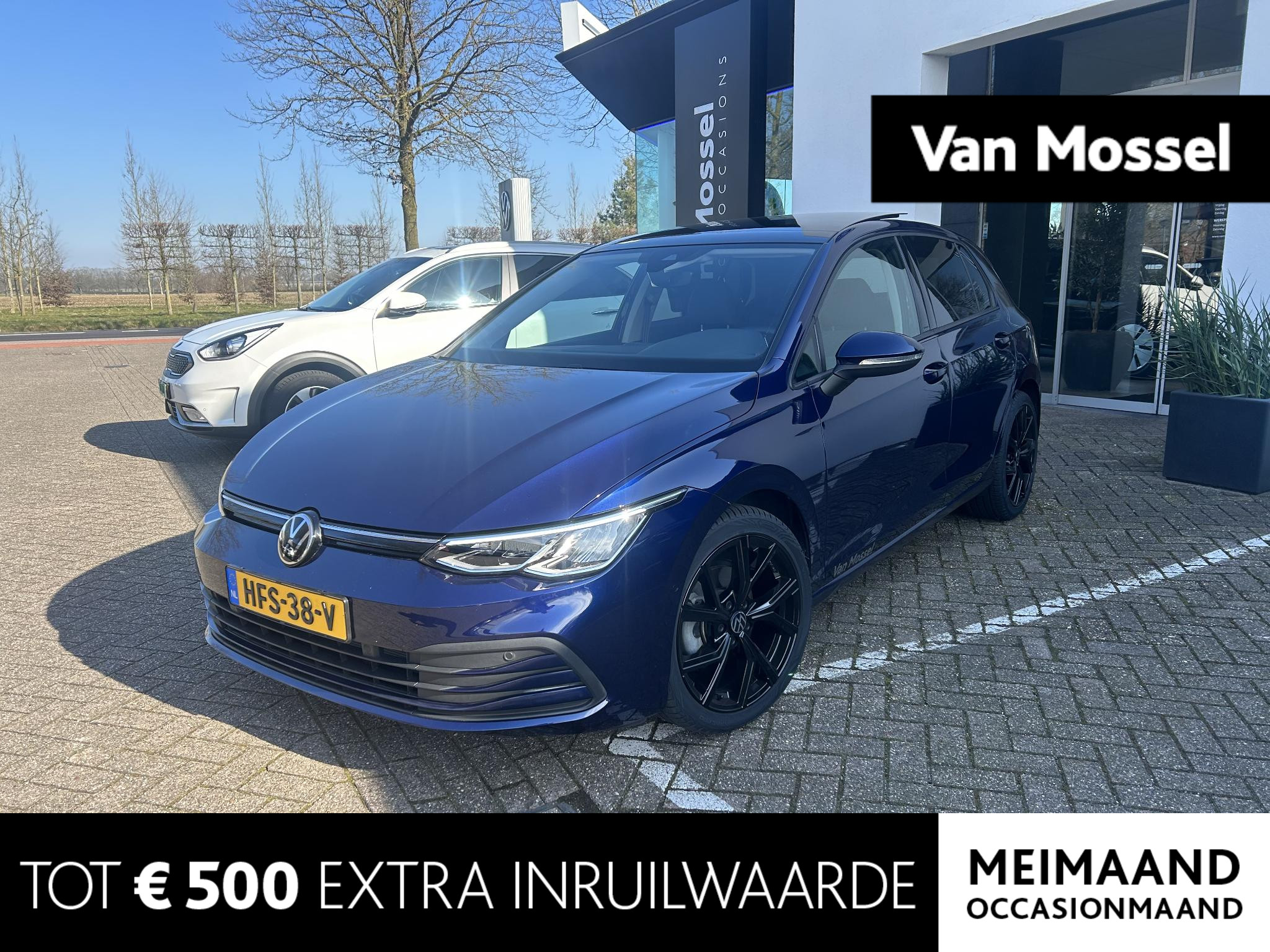 Volkswagen Golf 1.5 eTSI Life | DEMO | PANORAMADAK | NAVIGATIE | DODENHOEK ASSISTENT | PARKEERSENSOREN V+A | CLIMATE CONTROL | ADAPTIVE CRUISE CONTROL | SFEERVERLICHTING | APPLE CARPLAY/ANDROID AUTO |