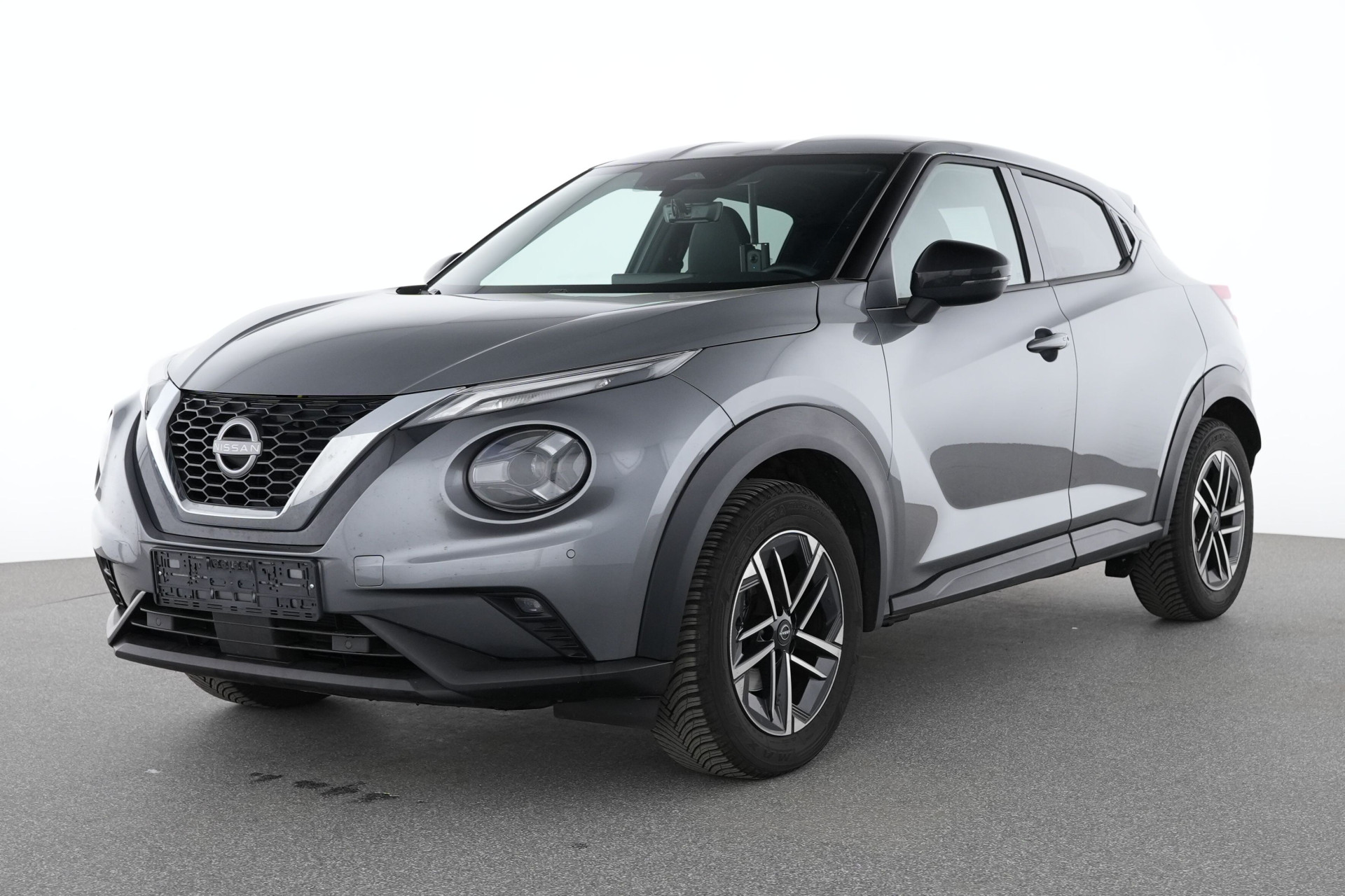 Nissan Juke 1.0 114 pk DIG-T N-Connecta Nieuwste Model Van 37250,- voor 24895,- Navigatie, Stoel verwarming, Cilmate control, Cruise Control, Lane Assist