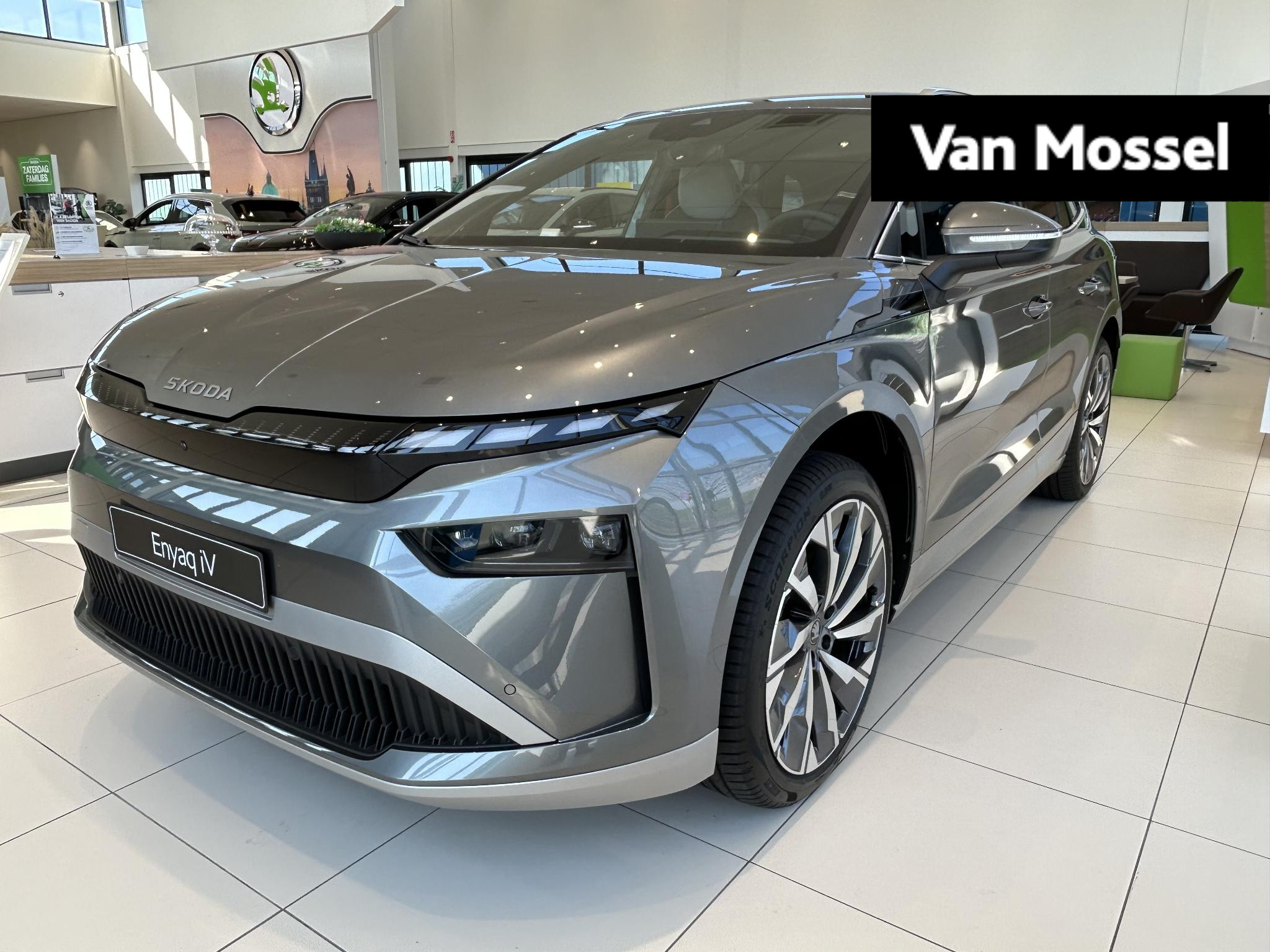 Škoda Enyaq iV 85 Business Edition 286 PK | NIEUW MODEL | Elektrische Verstelbare Stoelen Met Massage Functie | Elektrische Achterklep | Draadloos Telefoonladen | Dodehoeksherkenning | Getinte ruiten Achter | LED | Adaptive Cruise Control | Camera | €2000 Inruilpremie