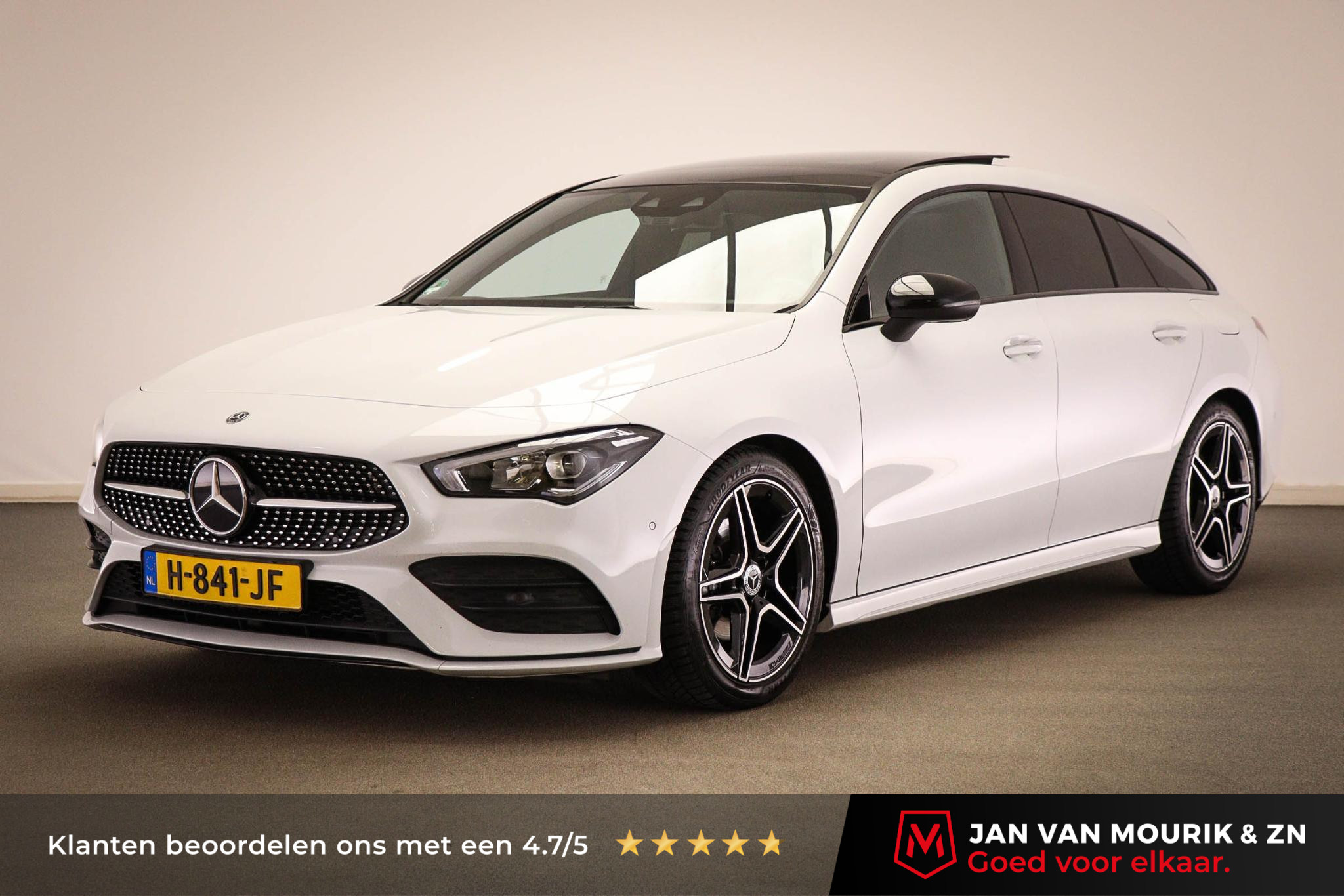 Mercedes-Benz CLA Shooting Brake 180 Business Solution AMG | WIDESCREEN | PANORAMADAK | DAB | APPLE | CAMERA