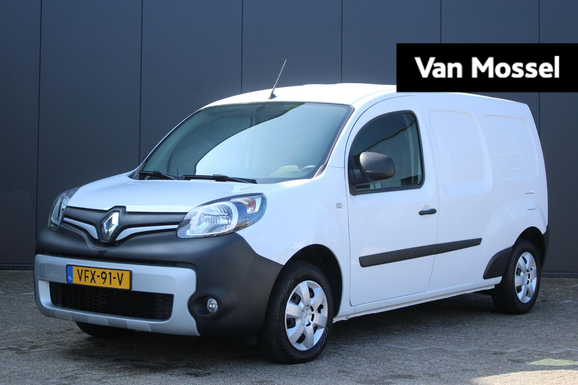 Renault Kangoo 1.5 Blue dCi 95Pk Luxe Maxi | Airco | Betimmering | Cruise Control & Snelheidsbegrenzer | Radio & CD | Parkeersensoren Achter |