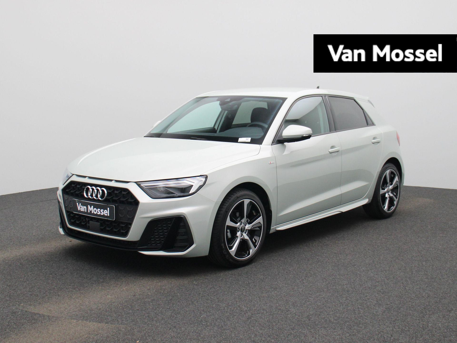 Audi A1 Sportback 25 TFSI S edition 95 PK | S-line | Automaat | Navigatie | Audi sound system | Adaptive Cruise Control | Climate control | Stoelverwarming | Lichtmetalen velgen | Privacy glass | Audi smartphone interface |