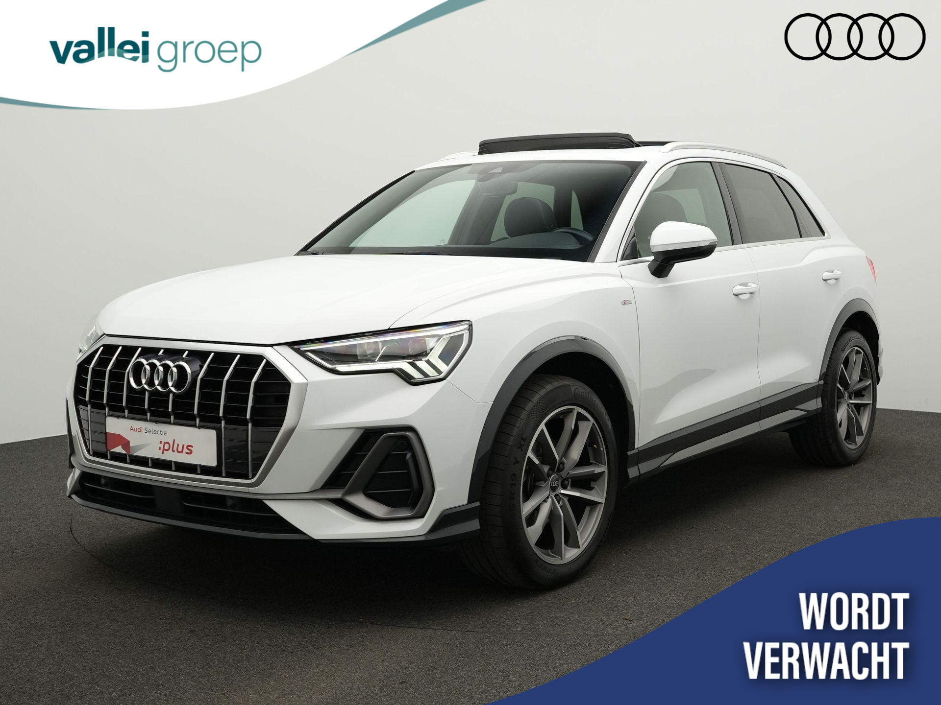 Audi Q3 35 TFSI 150 pk S-tronic S edition / S-Line | Panoramadak | Elektr. stoelen | Leder/alcantara | Navigatie | Achteruitrijcamera