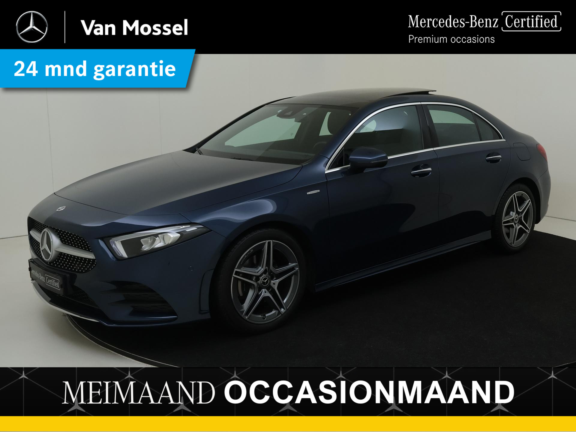 Mercedes-Benz A-Klasse 180 AMG Line / Stoelverwarming / Achteruitrijcamera / Panaroma-schuifdak /