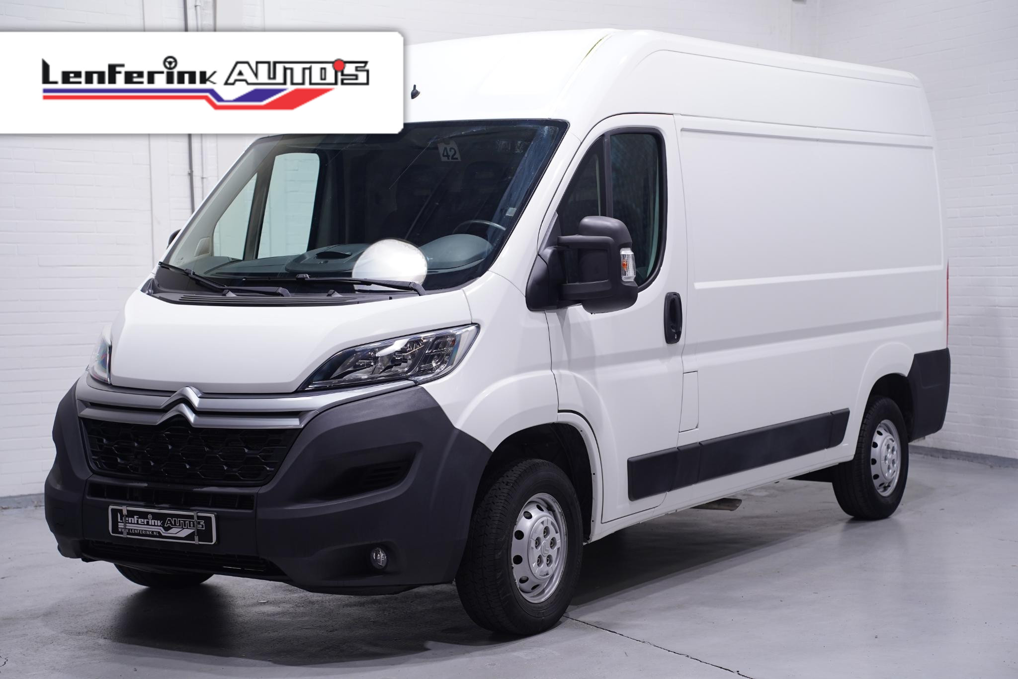 Citroën Jumper 2.0 BlueHDi 130 pk L2H2 Airco v.a. 269,- p/mnd Cruise control, PDC achter, Slechts 83 dkm, 3-Zits