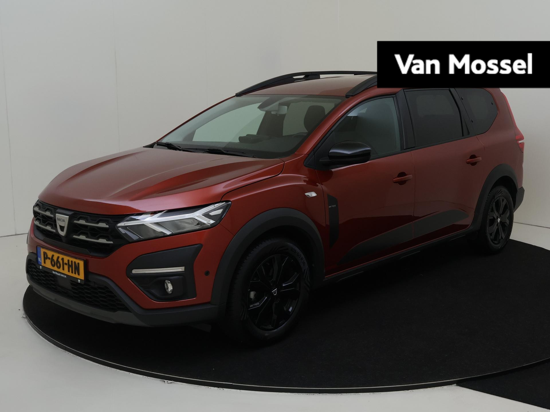 Dacia Jogger TCe 110 Extreme 7p. | Apple Carplay | Navigatie | Pack Extreme | Camera | Blindspot Warning