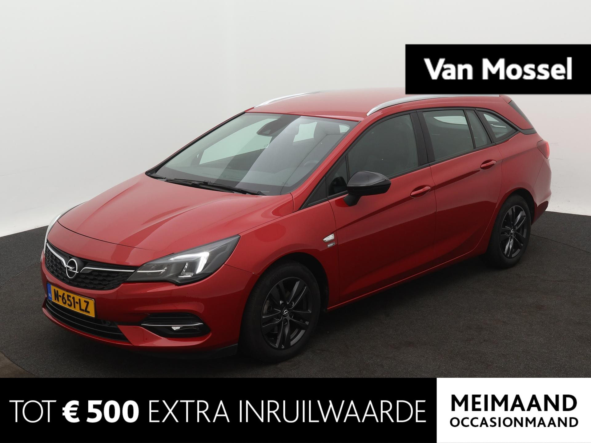 Opel Astra Sports Tourer 1.4 Blitz Edition | 145pk | Automaat | Camera | Cruise Control | Stoelverwarming | 53.000km! |
