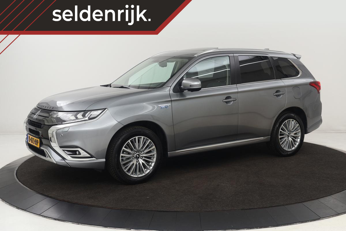 Mitsubishi Outlander 2.4 PHEV Intense+ | Schuifdak | Stoelverwarming | 360 camera | Carplay | Navigatie | Full LED | Stuurverwarming | Keyless | Dodehoek detectie