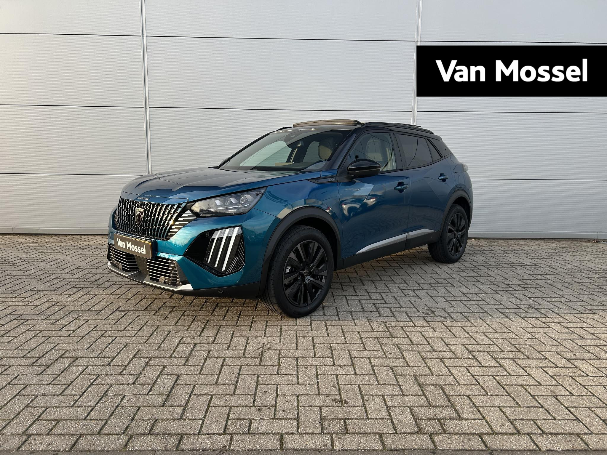 Peugeot 2008 1.2 Hybrid 136 GT | Panoramadak | Adaptieve cruise control | Draadloze oplader | Nieuw te bestellen!! |