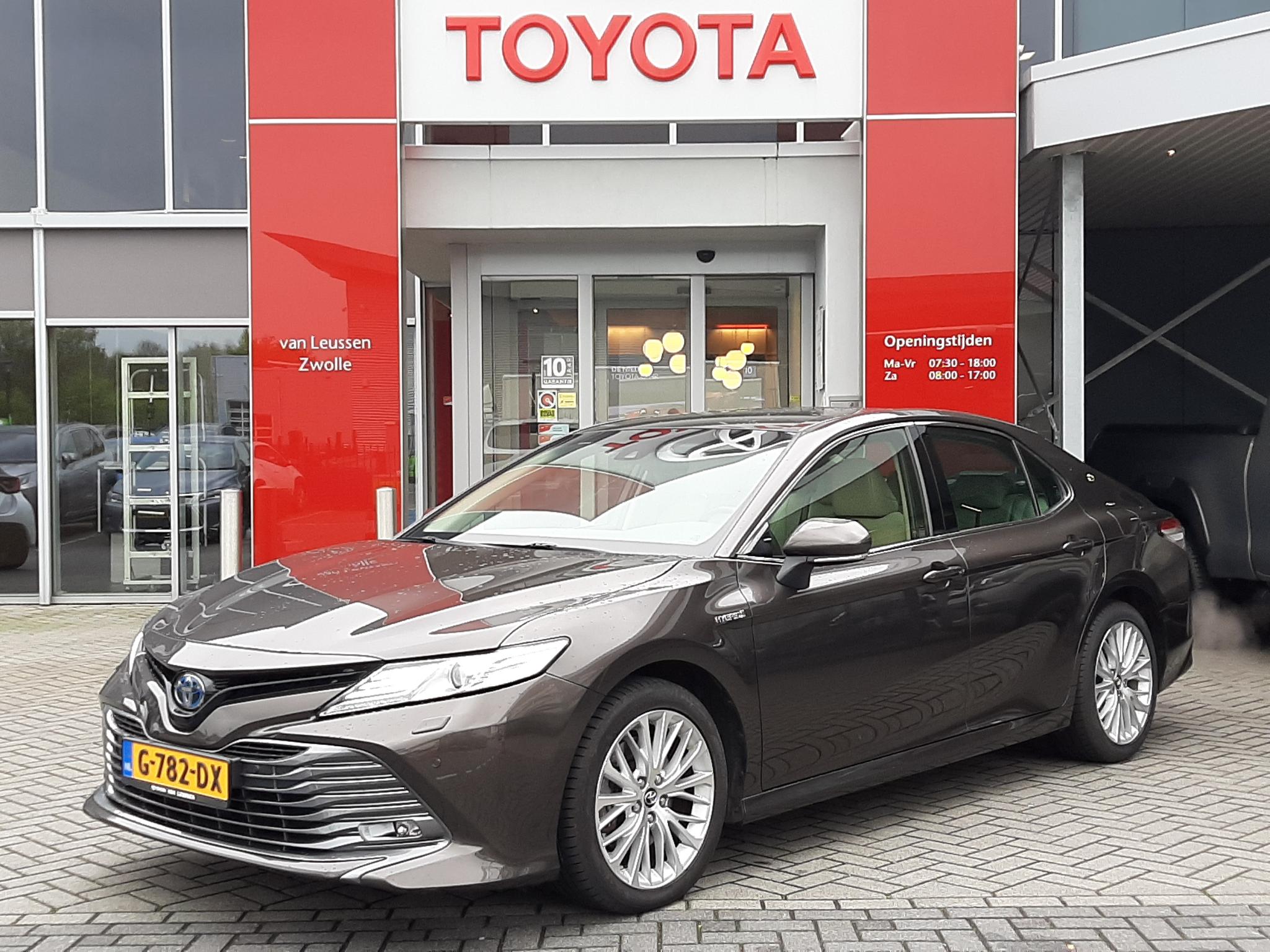 Toyota Camry 2.5 HYBRID EXECUTIVE NAVI EL-ACHTERKLEP STOELVERW. CAMERA NL-AUTO
