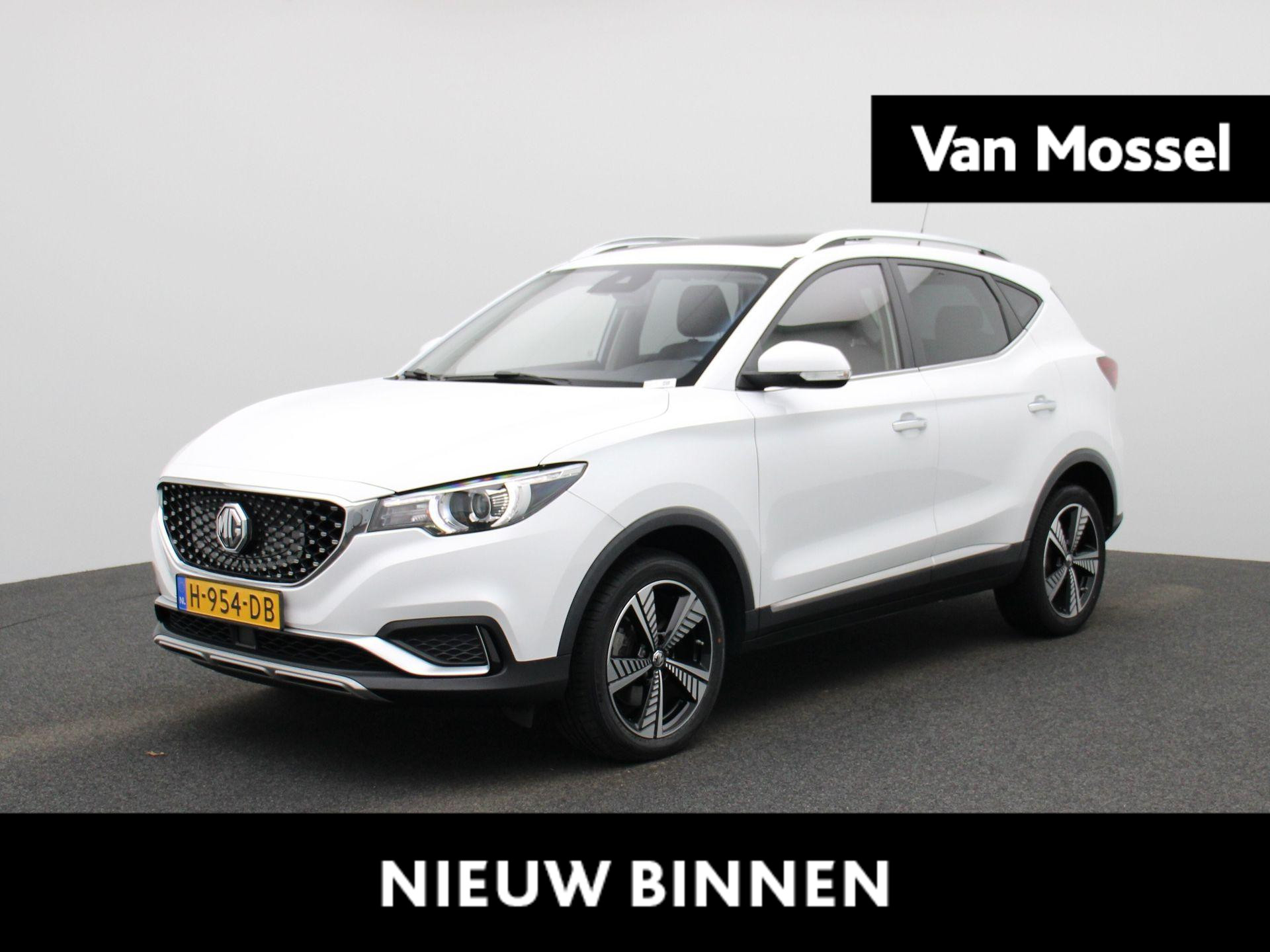 MG ZS-EV Luxury 45 kWh | Panoramadak |  Lederen Bekleding | Navigatie | Camera |