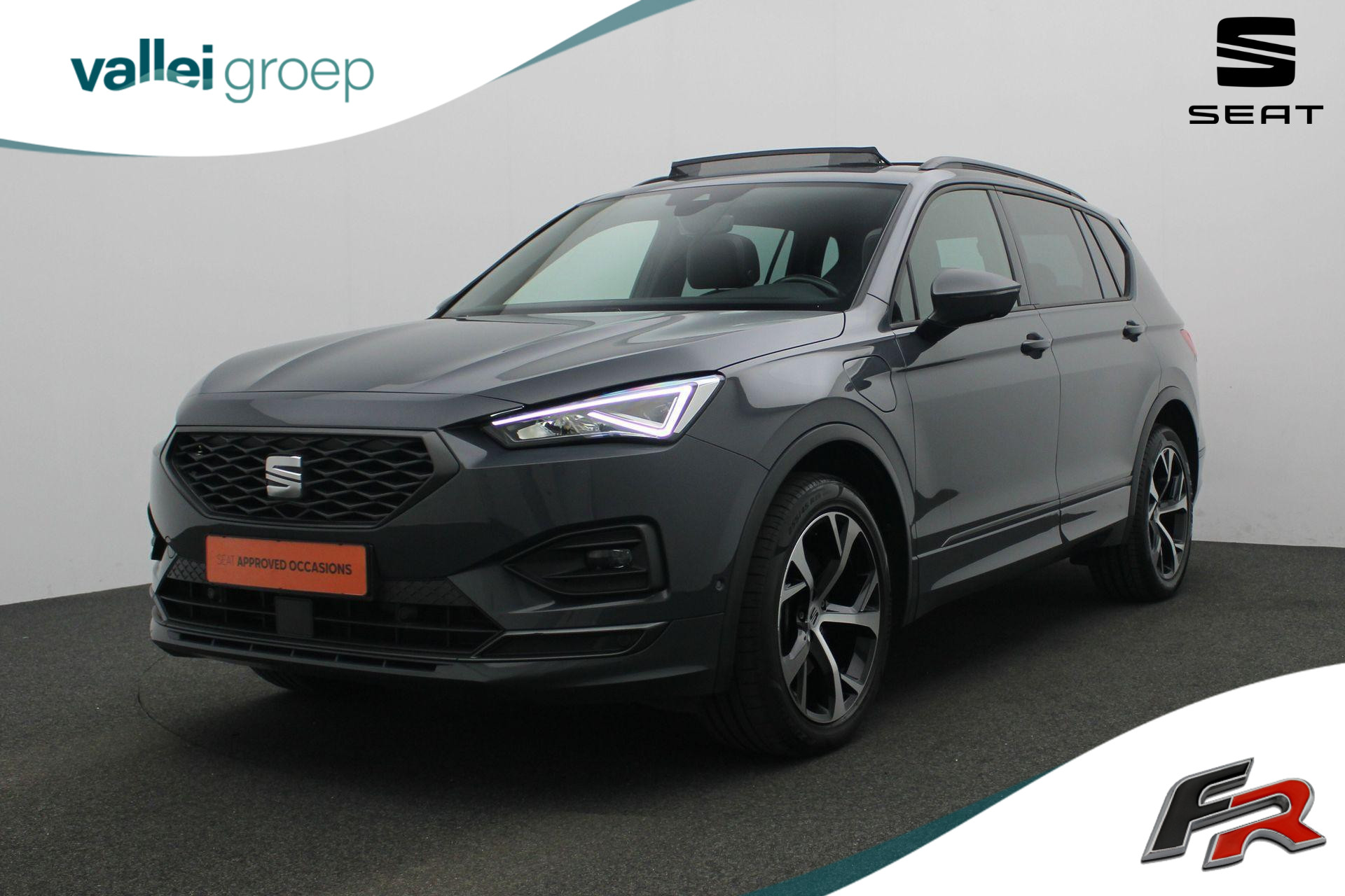 SEAT Tarraco 1.4 TSI 245 pk DSG e-Hybrid PHEV FR Business Intense | Panoramadak | Trekhaak | Geheugenstoel | Adaptief onderstel | Achteruitrijcamera | Stoel-/achterbankverwarming | Navigatie