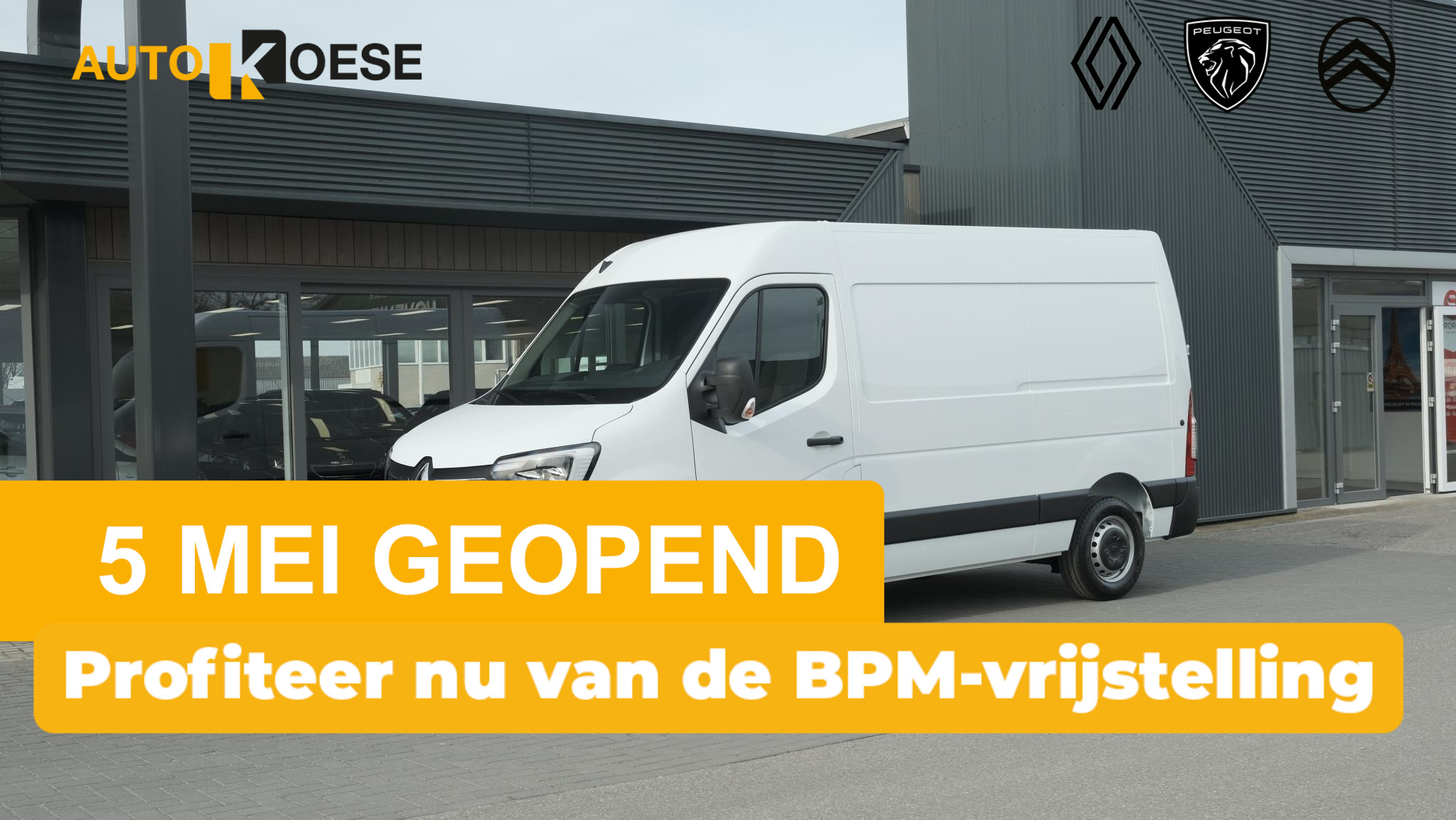 Renault Master T35 2.3 dCi 135 L2H2 Comfort | Direct Leverbaar | Navigatie | Parkeersensoren | Airco | Cruise Control | Vloerplaat In Laadruimte