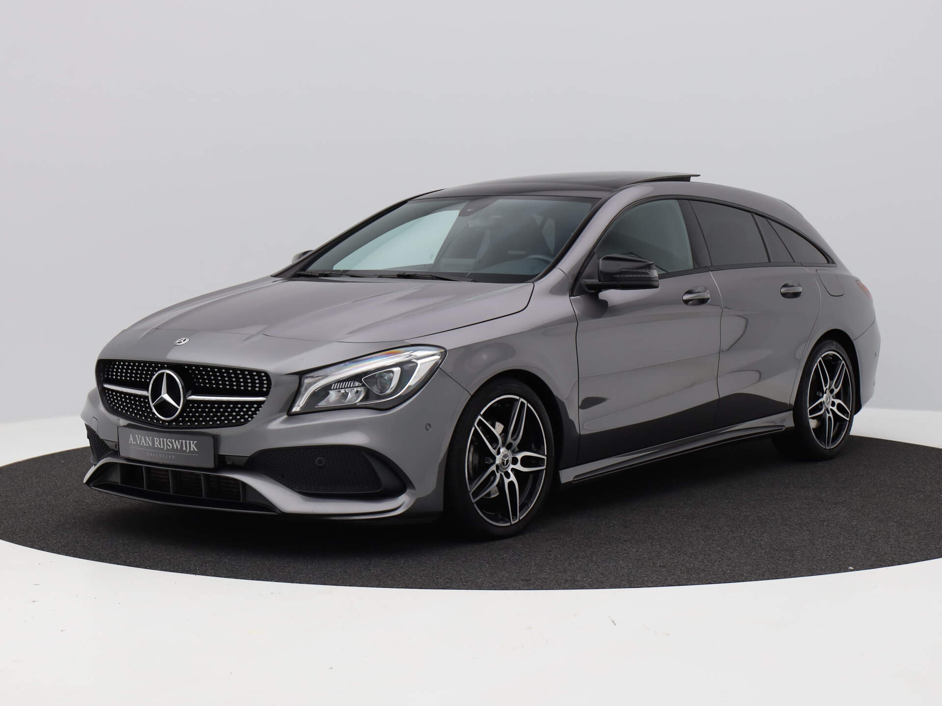 Mercedes-Benz CLA 180 Shooting Brake Automaat AMG | PANO | NIGHT | LED