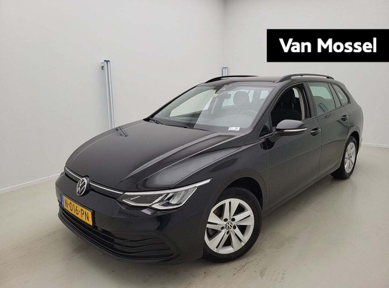 Volkswagen Golf Variant 1.0 eTSI Life 110 PK | Automaat | Airco | Navigatie  | Adaptieve Cruise Control | Lane Assist | Parkeersensoren voor- en achter |