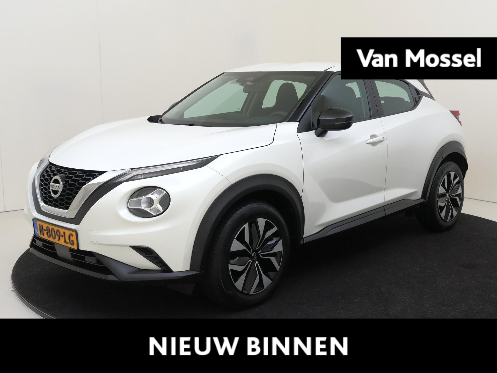 Nissan Juke 1.0 DIG-T Acenta | Parkeercamera | Stoelverwarming | Apple Carplay & Android Auto