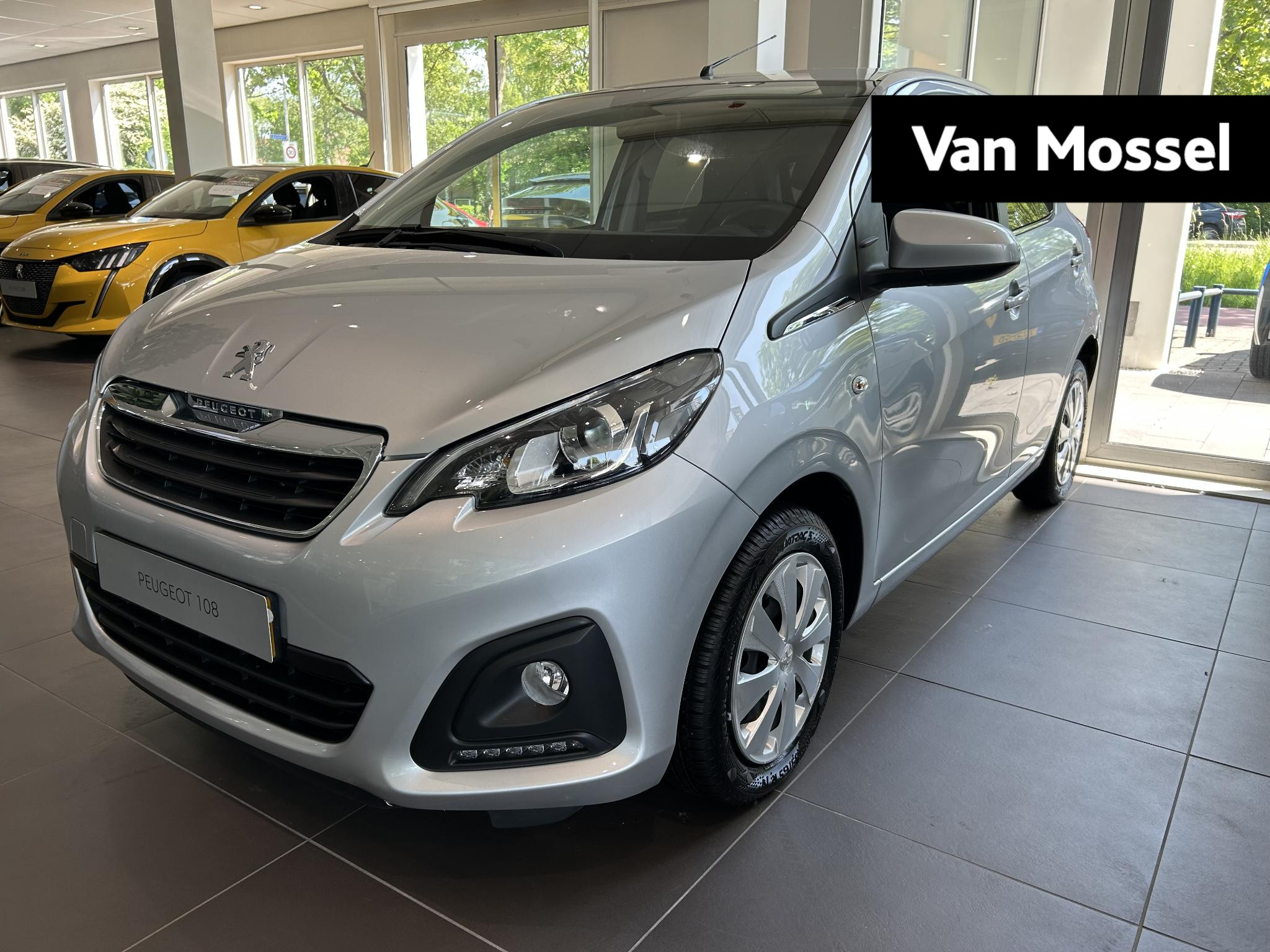 Peugeot 108 1.0 e-VTi Active | Airco | Elektrische ramen | Zuinig!