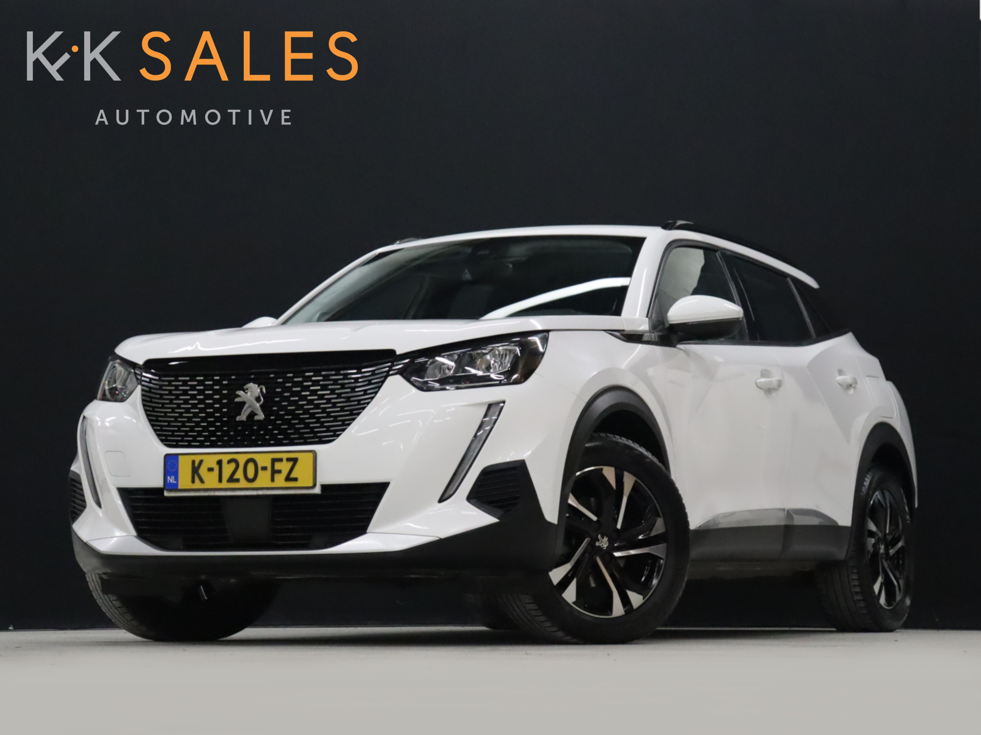 Peugeot 2008 1.2 PureTech Allure [TREKHAAK, CAMERA, APPLE CARPLAY, ANDROID, HALF LEDER, NAVIGATIE, CLIMATE, CRUISE, NIEUWSTAAT]