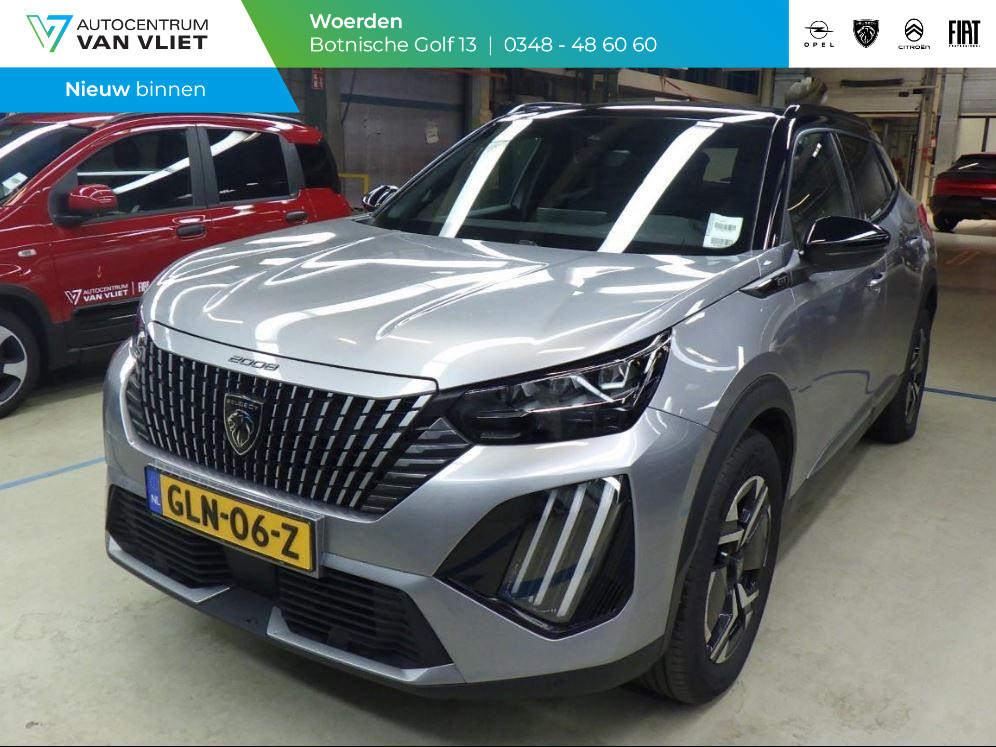 Peugeot 2008 1.2 Hybrid 136 GT