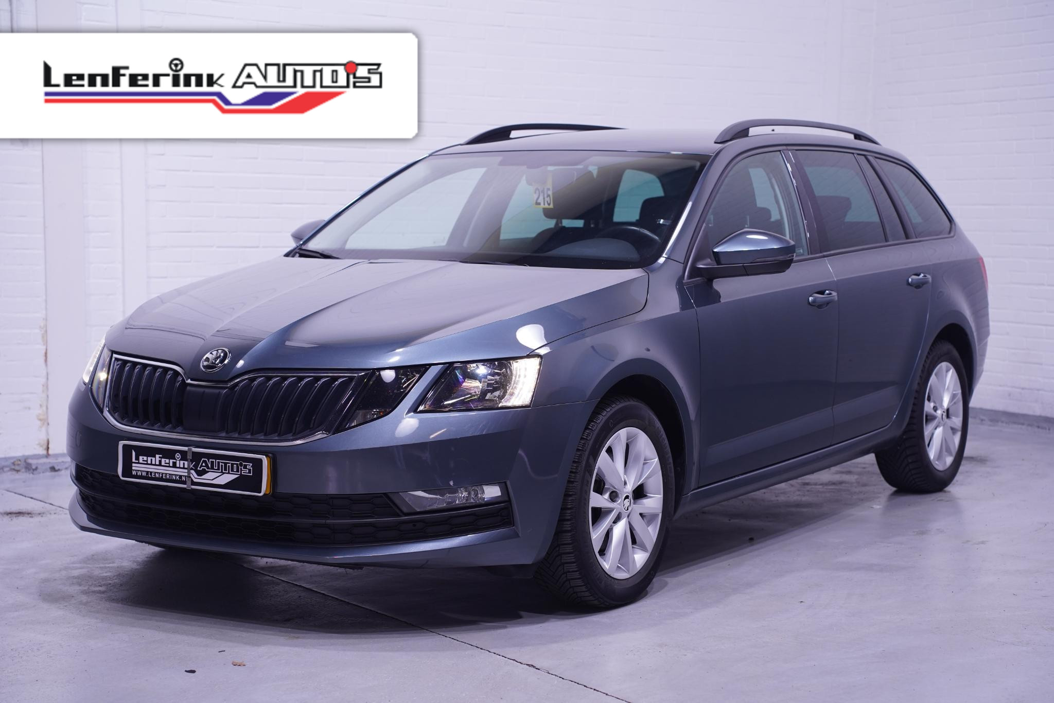 Škoda Octavia Combi 1.0 TSI 116 pk Ambition Navi, Trekhaak Clima Navi Cruise Trekhaak Privacyglas Apple Carplay PDC 1e Eigenaar NAP
