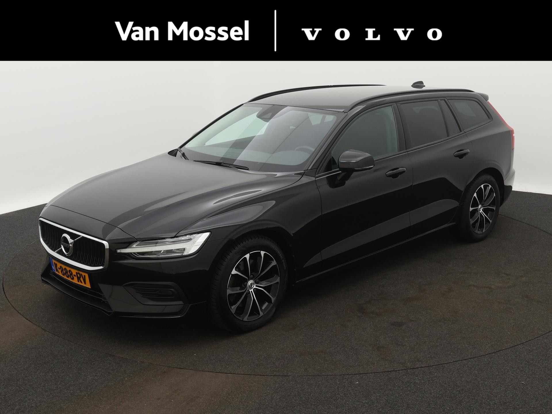 Volvo V60 2.0 B3 Momentum Advantage | Navigatie | Trekhaak | Camera