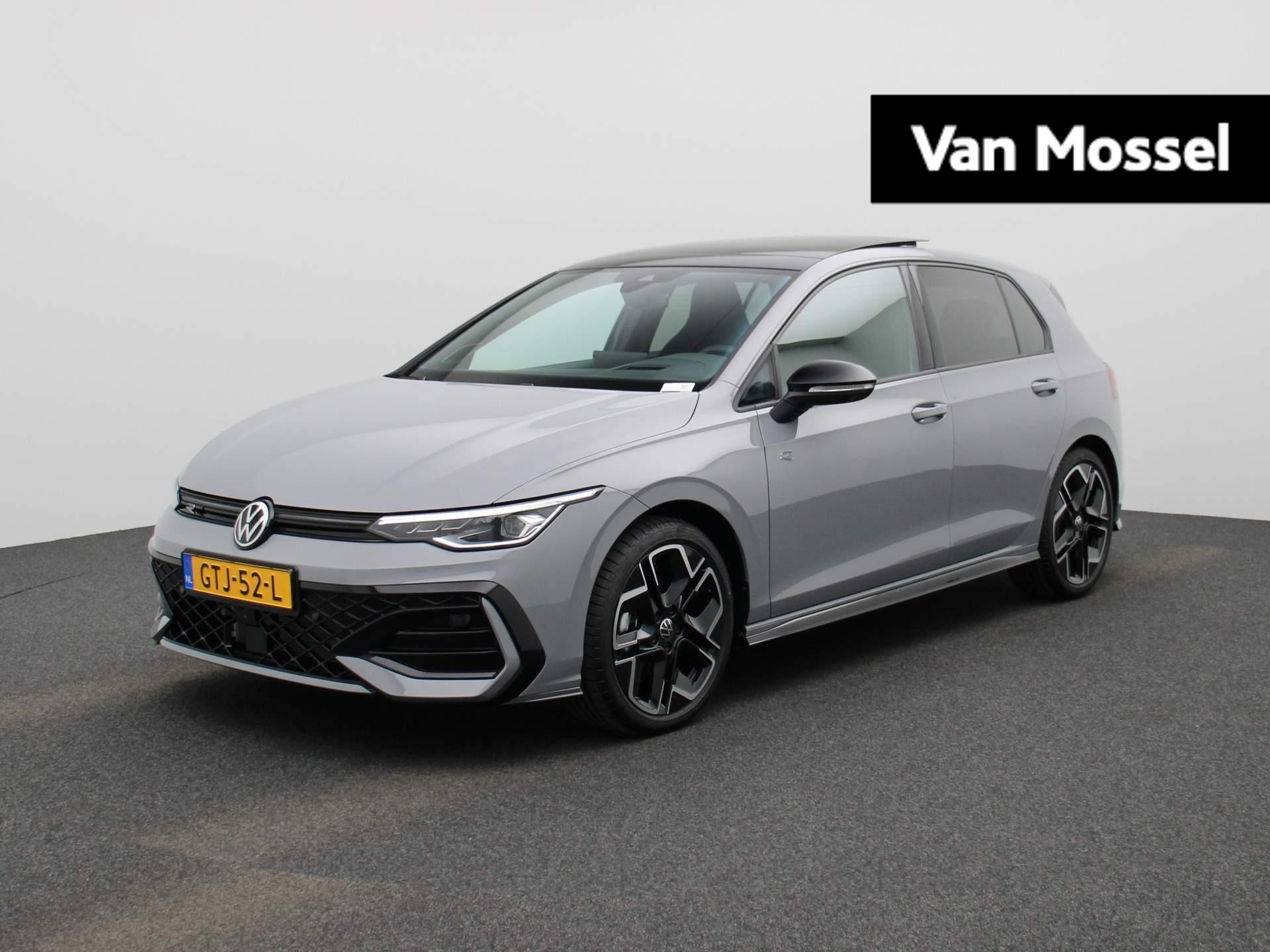 Volkswagen Golf 1.5 eTSI R-Line Edition 150 PK DSG | Apple Carplay | Comfort pakket | Black style pakket | Multimedia pakket plus | Assistance pakket plus | Panorama-schuif-/kanteldak | Travel assist | Harman Kardon | Trekhaak | Stuurverwarming }