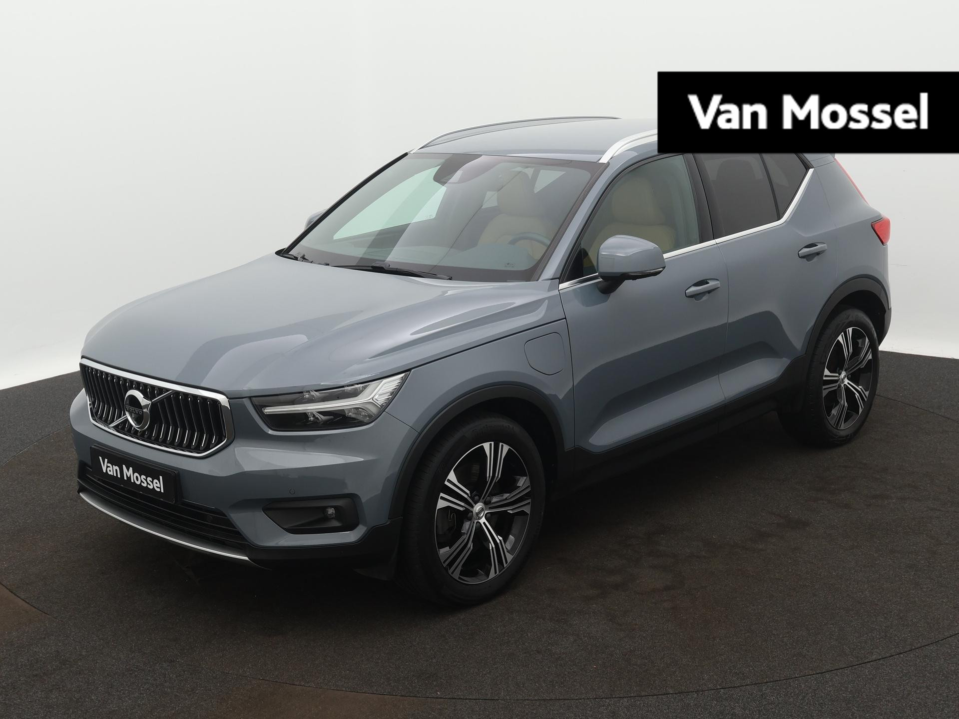 Volvo XC40 1.5 T5 Recharge Inscription 260PK | Navigatie | Carplay | Achteruitrijcamera | Stoelverwarming | Climate Control