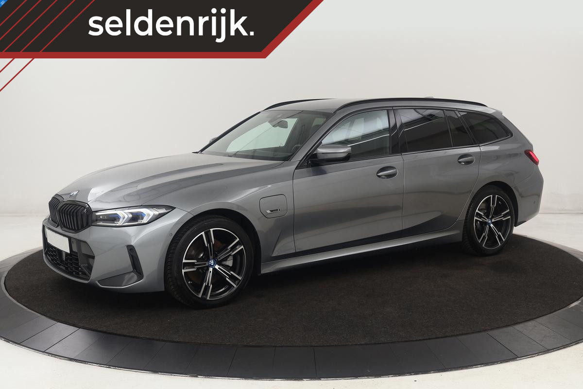 BMW 3 Serie 320e M Sport | Stoel & stuurverwarming | Adaptive cruise | Sportstoelen | Carplay | Head-Up | Adaptief LED | Camera | Leder/Alcantara | Live Cockpit