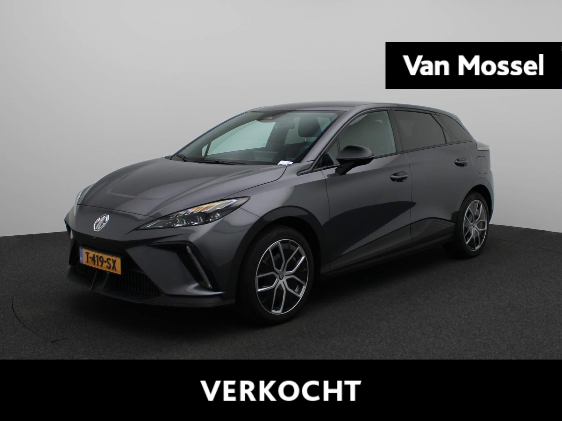 MG 4 Long Range Luxury 64 kWh | Navi | Led Koplampen | 360 Camera | Apple CarPlay | Getint glas |