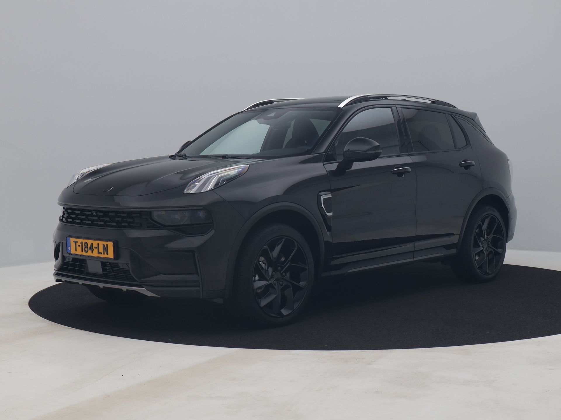 Lynk & Co 01 1.5 Plug-in Hybrid | 360° | BLACK | VOL LEDER | ZWARTE HEMEL | NLD AUTO