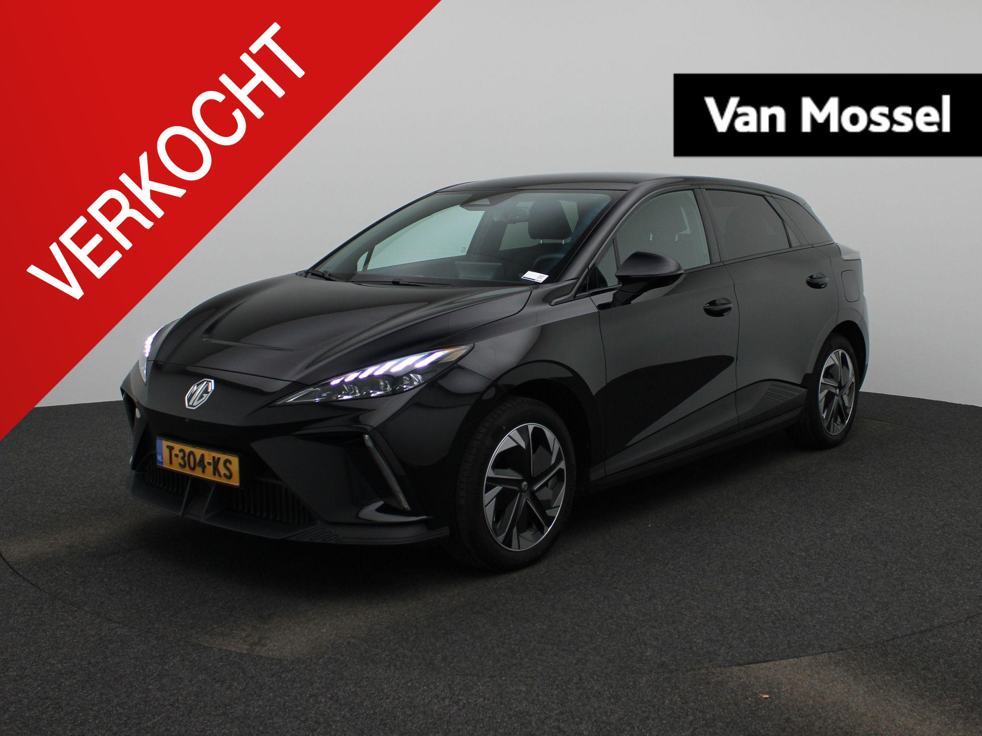 MG 4 Luxury Long Range 64 kWh | Navi | Apple CarPlay | 360 Camera | Stoel-/stuurverwarming | Led Koplampen |