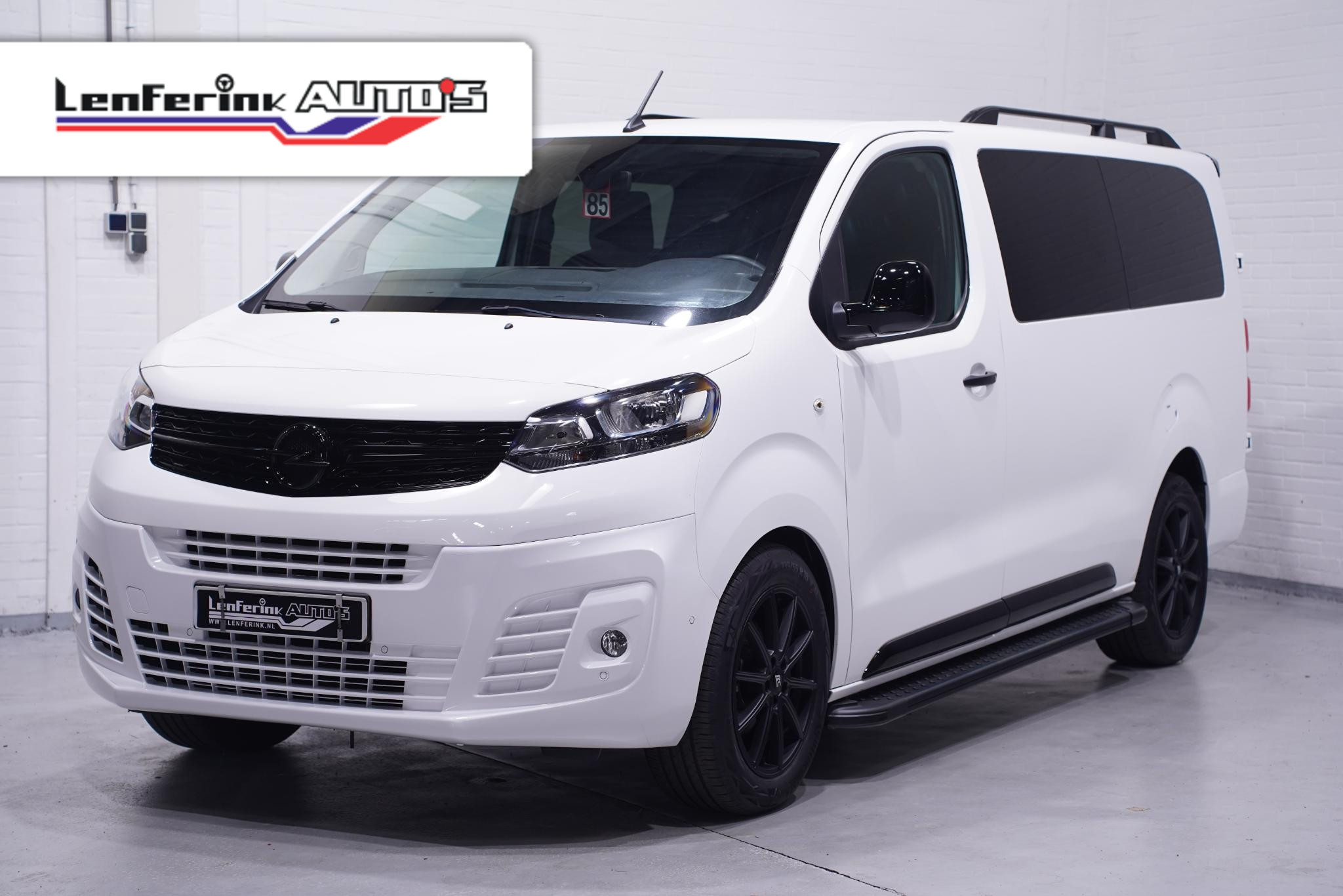 Opel Vivaro 2.0 CDTi 180 pk L3 Dubbel Cabine Edition Airco, 18" LMV, Treeplanken, Cruise control, PDC V+A, 5-Zits