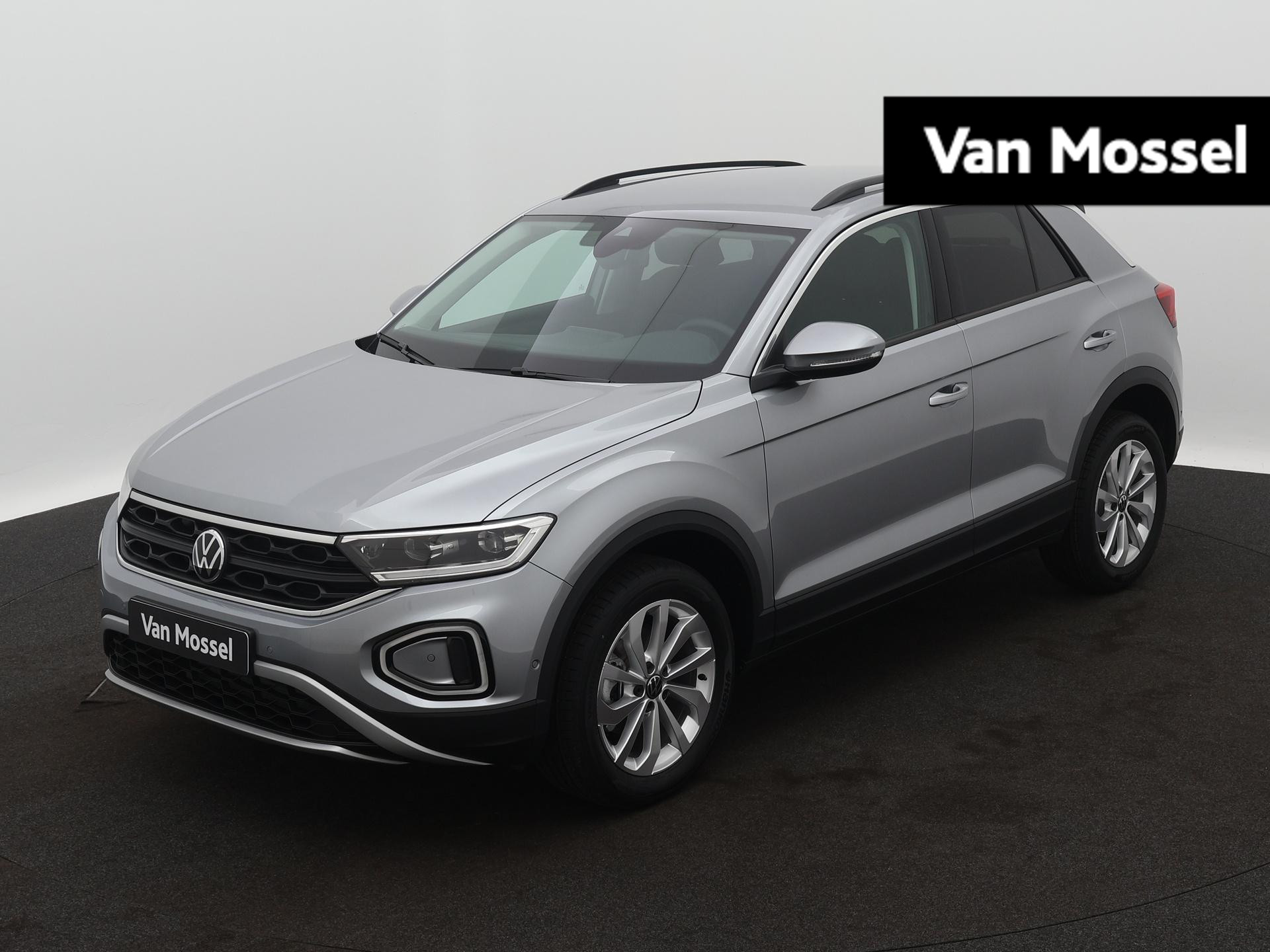 Volkswagen T-Roc 1.0 TSI Life Edition 116 PK | Fiscaal voordeel | Navigatie | Apple Carplay | Dodehoek sensoren | Android Auto | Climate control | Camera | Keyless access | Adaptieve cruise control | 17" Lichtmetalen velgen |