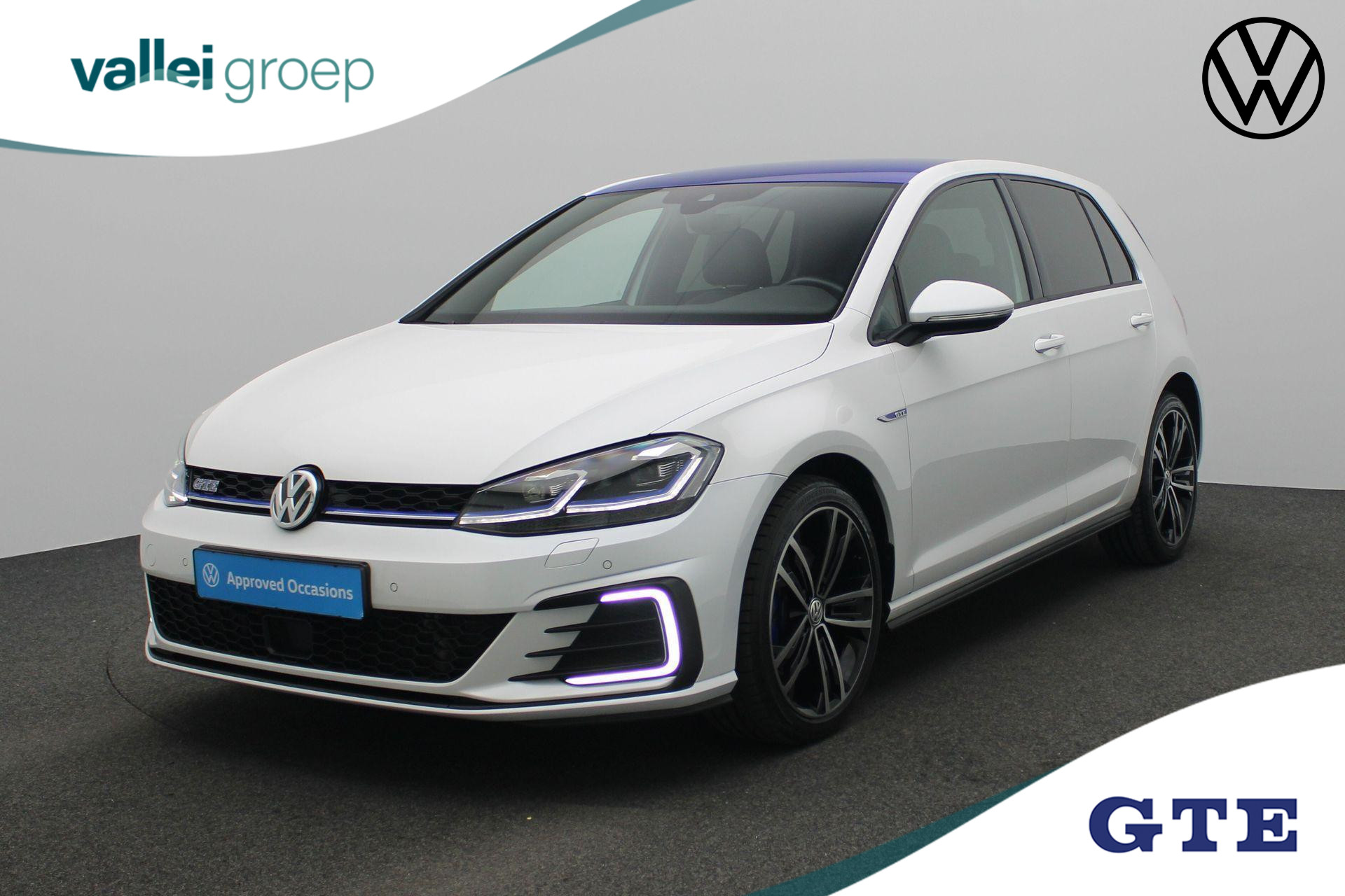 Volkswagen Golf 1.4 TSI 204 pk DSG PHEV GTE Limited Edition 085/200 | Leder | Geheugenstoel | Navigatie Discover Pro | Virtual Cockpit | Achteruitrijcamera | Stoelverwarming