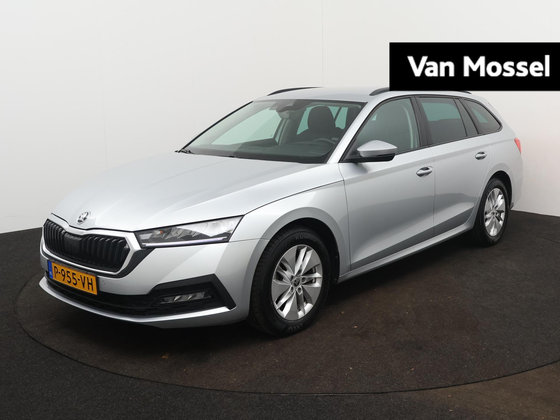 Škoda Octavia Combi 1.0 TSI Business Edition | ELEK.LAADKLEP | CRUISE CONTROL | CLIMATE CONTROL | PARKEERSENSOREN | APPLE CARPLAY |