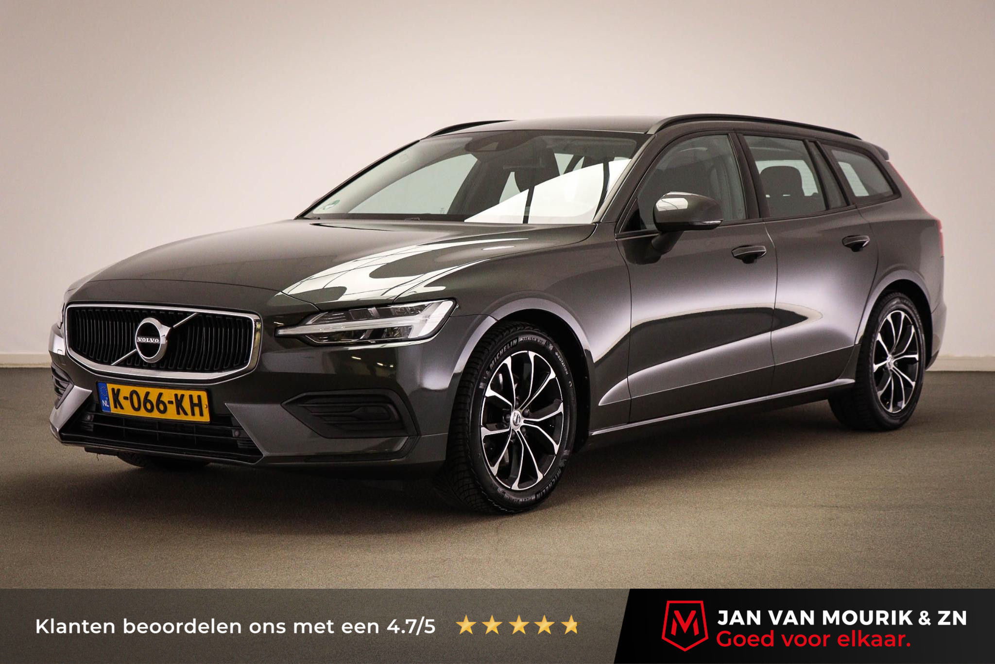 Volvo V60 2.0 B3 Momentum Advantage | PARK ASSIST PACK | LED | DAB | APPLE | CAMERA