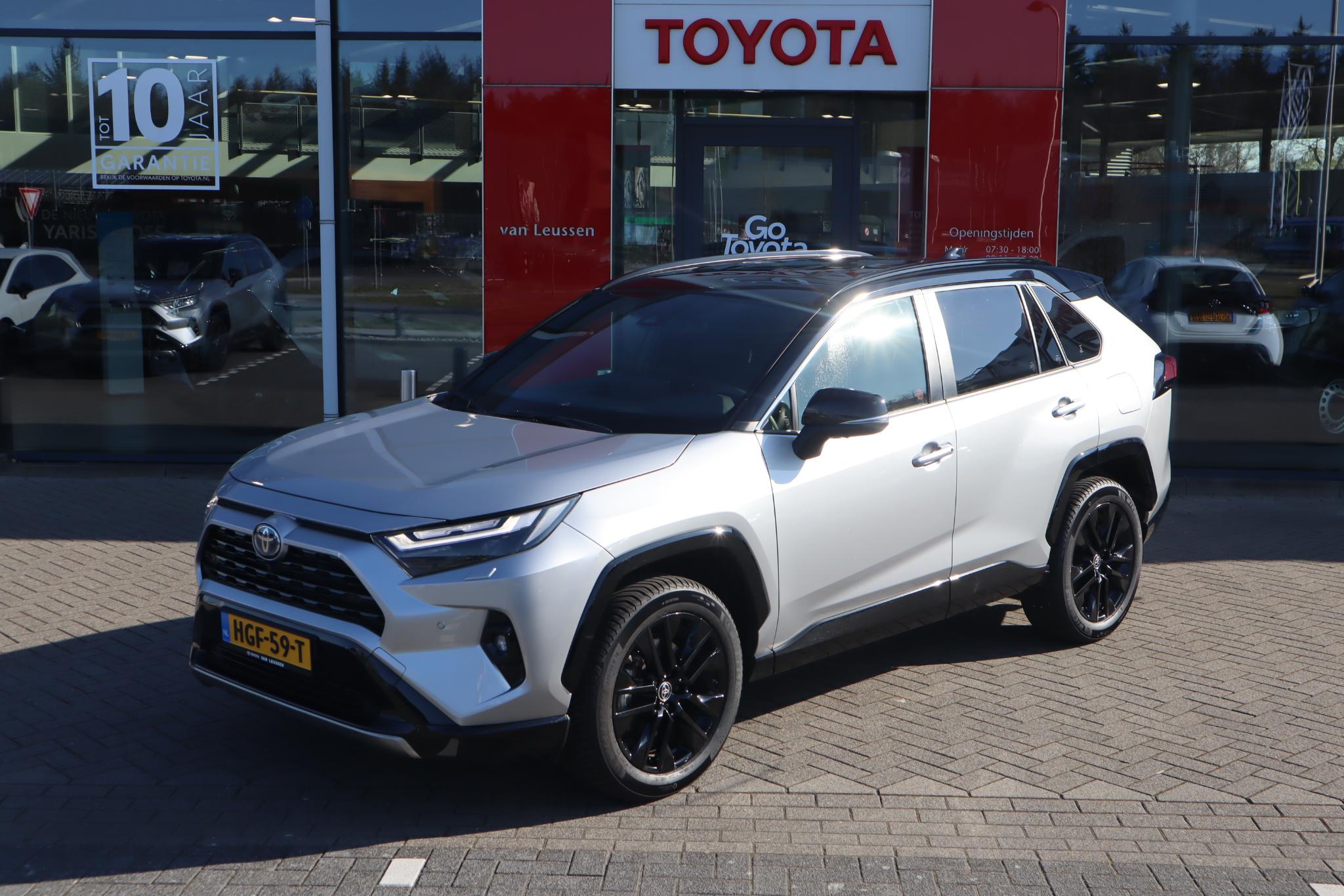 Toyota RAV4 2.5 HYBRID STYLE APPLE/ANDROID ELEK. ACHTERKLEP JBL-AUDIO 360GR CAMERA STUUR/STOELVERWARM. KEYLESS PARKEERSENSOREN. BLISS