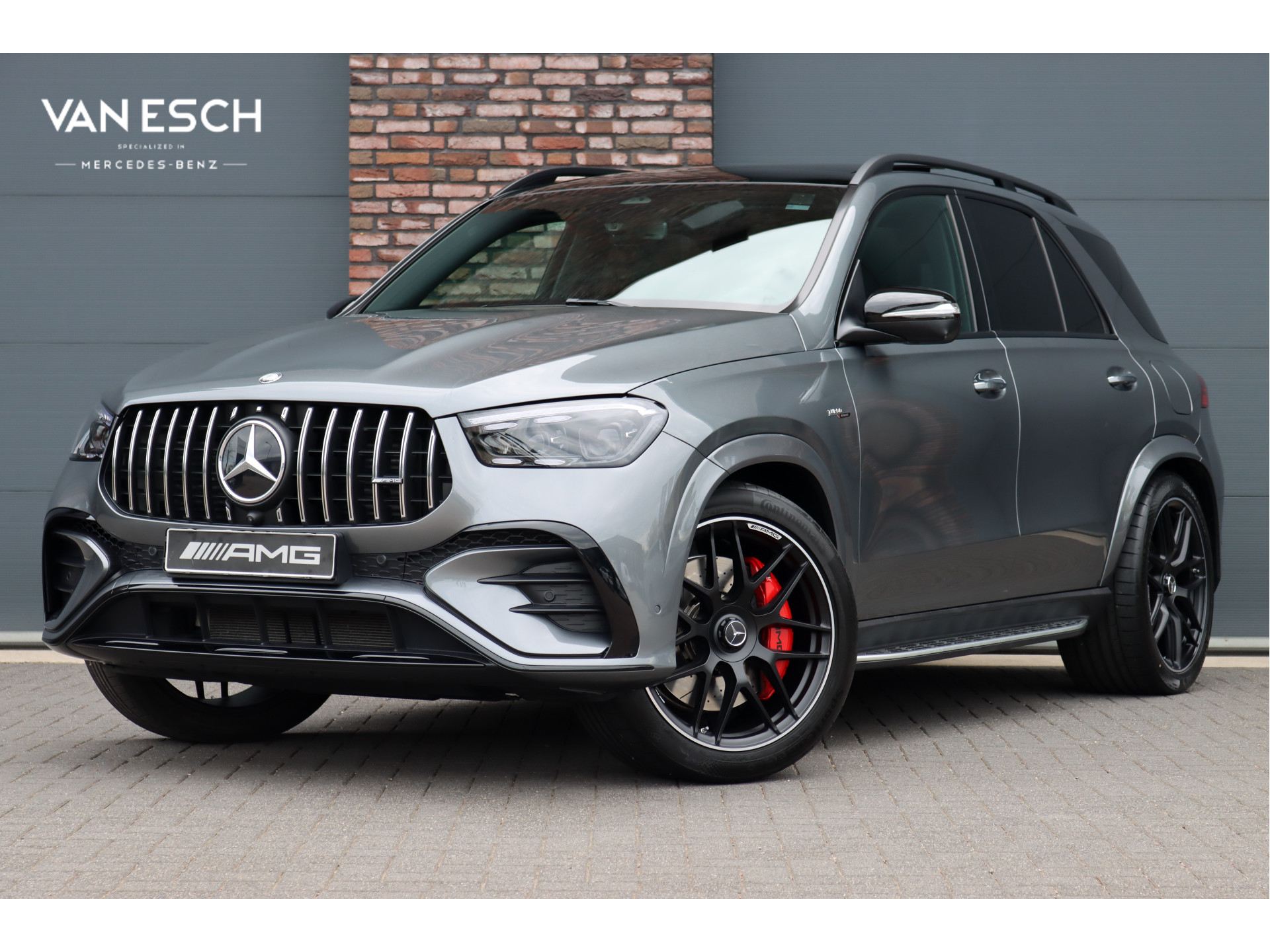 Mercedes-Benz GLE AMG 53 Hybrid Premium 4MATIC+ Aut9 | Luchtvering | Distronic | Memory | Trekhaak | HUD | Burmester | Luchtkwaliteitspakket | Surround Camera | Keyless Go | Augmented Reality |
