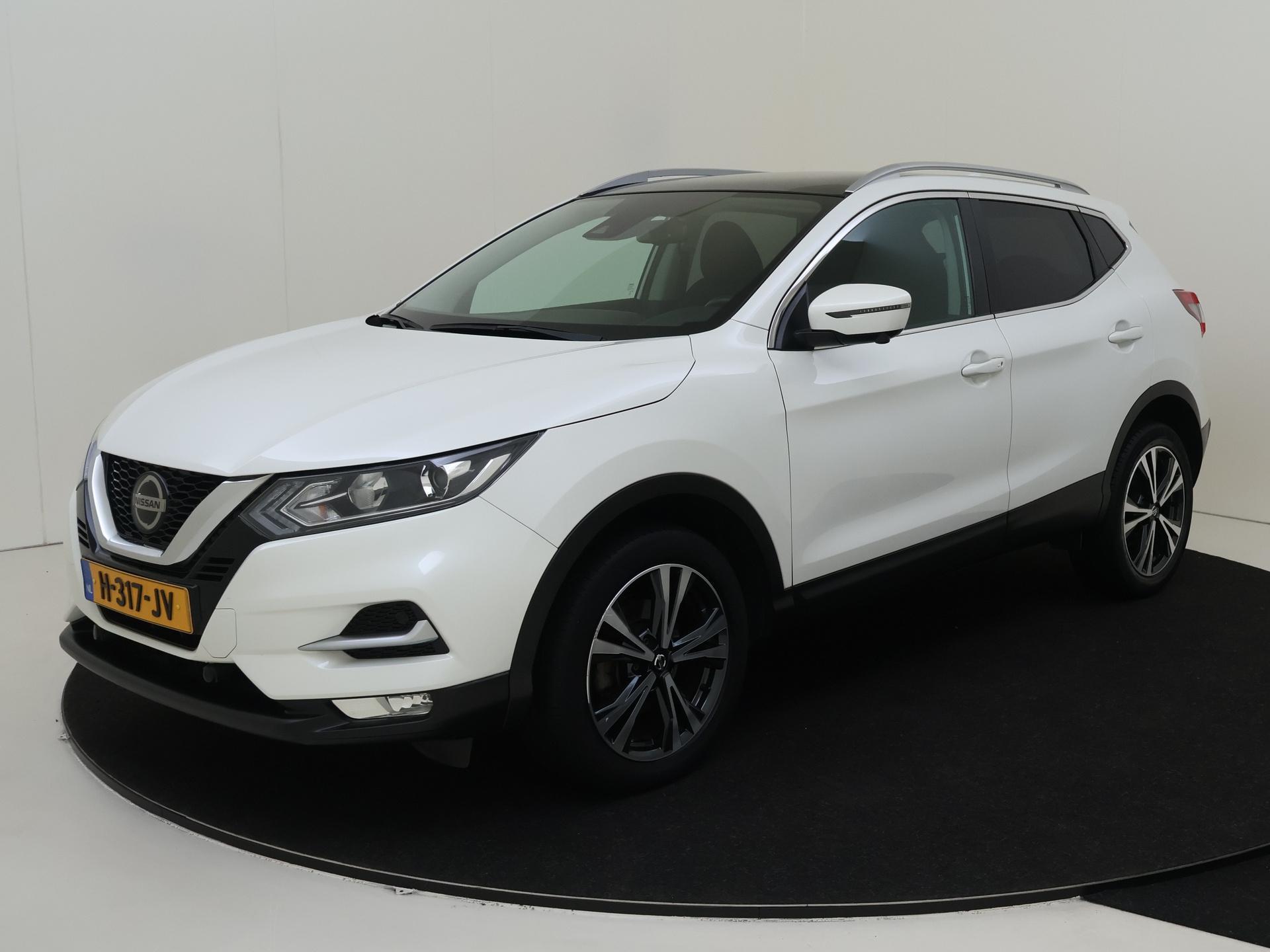 Nissan QASHQAI 1.3 DIG-T N-Connecta | Navigatie | 360 Camera | Panoramadak | Climate & Cruise control |