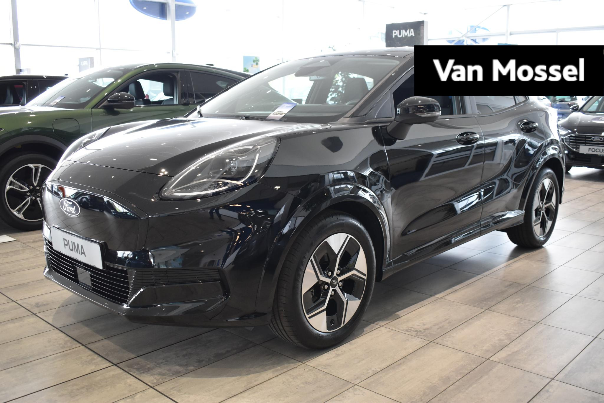 Ford Puma Gen-E 44 kWh | €2000.- Korting | 0.99% Rente Via Ford Options | Agate Black | Comfort Pack | Winterpack | Incl. Ford Protect 2 + 3 jaar/100.000 km |